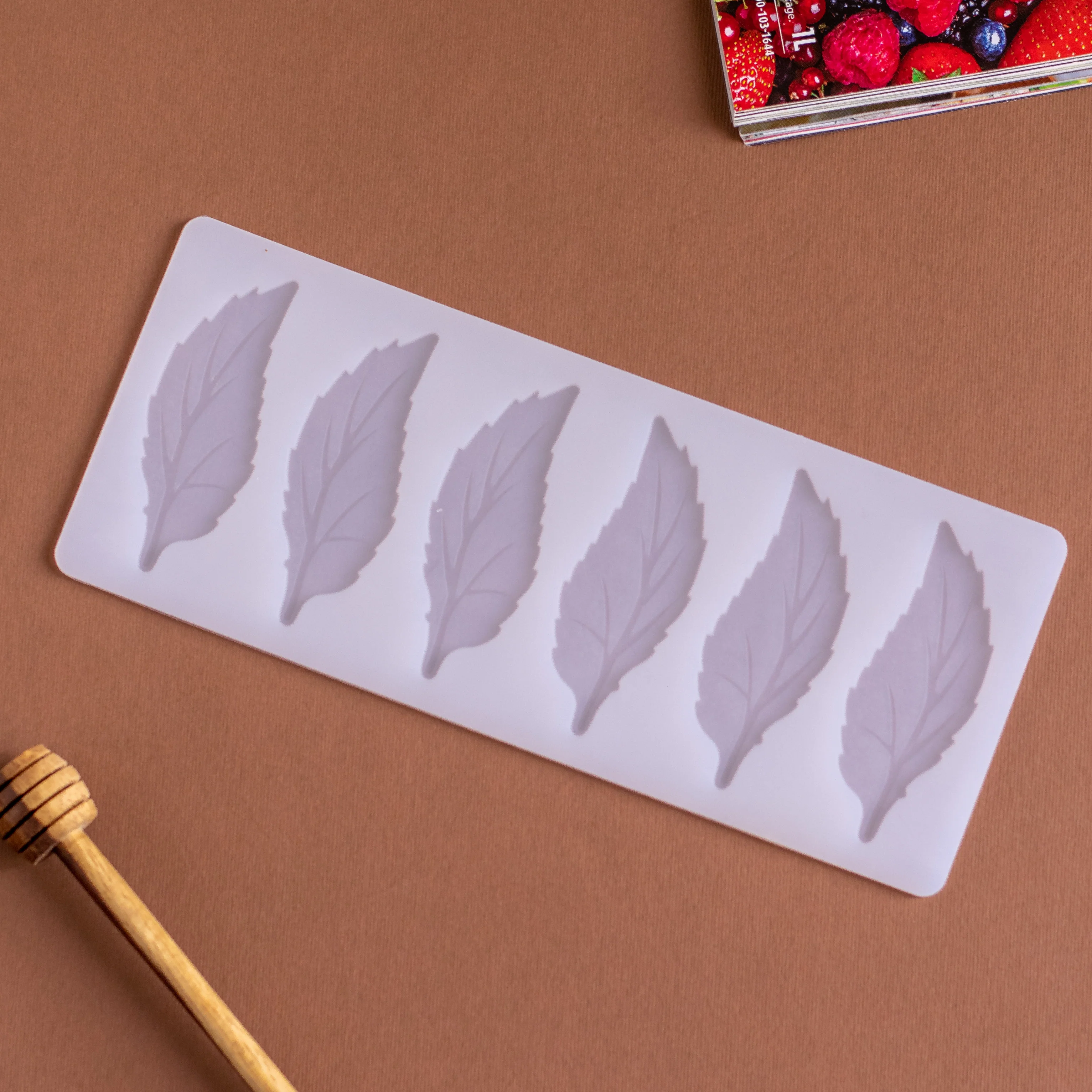 Chocolate Leaf Mould