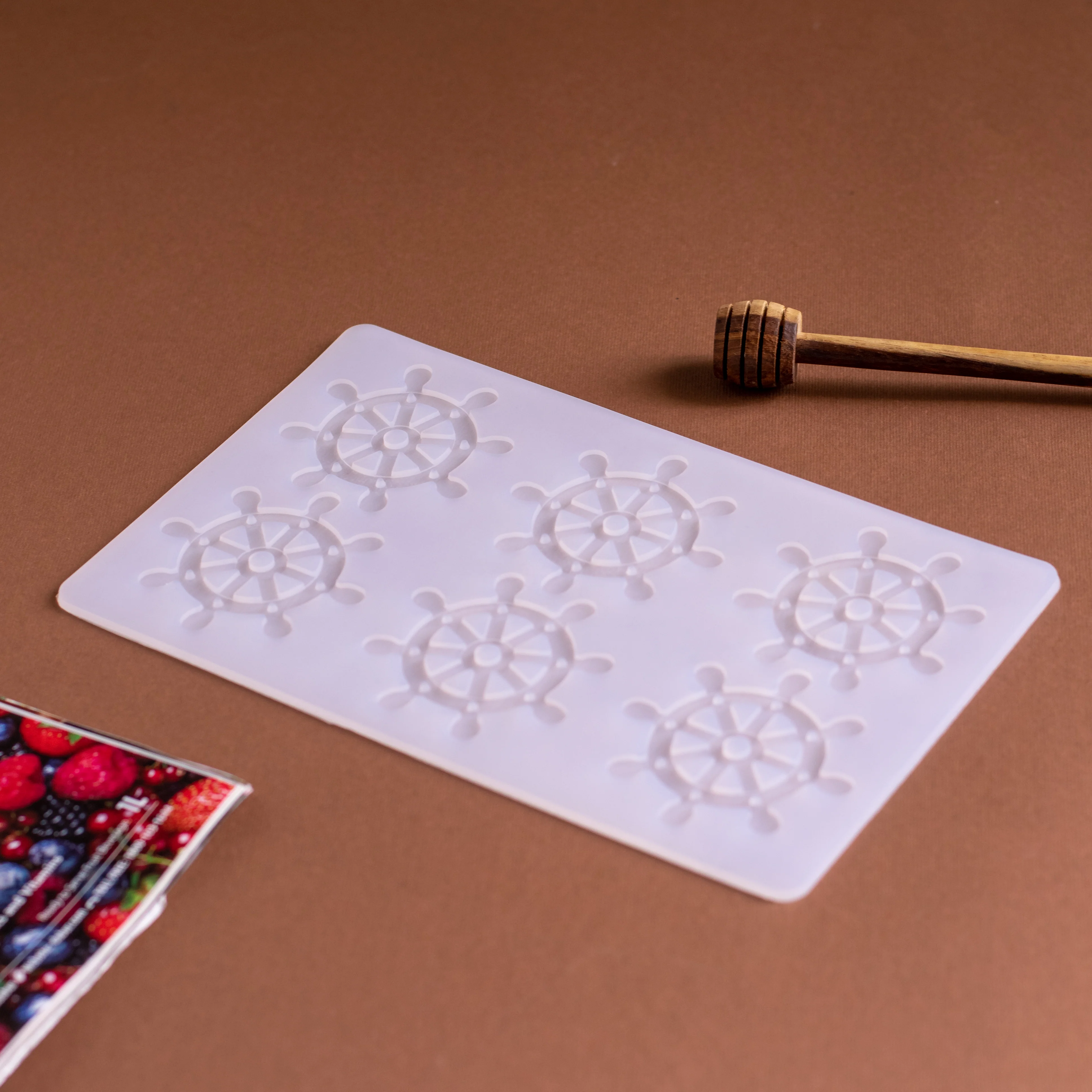 Chocolate Mould For Cupcakes - Image 4