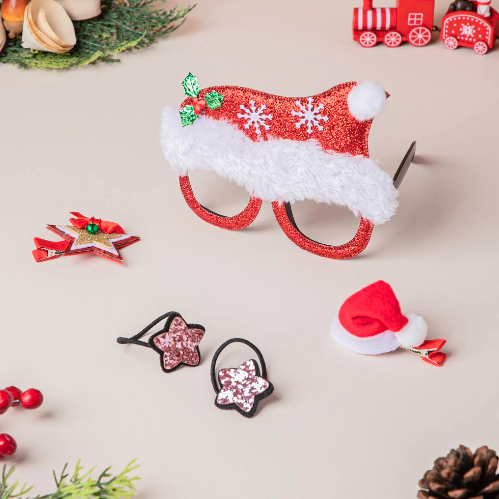 Christmas Cap Glasses Set of 5 - Image 3