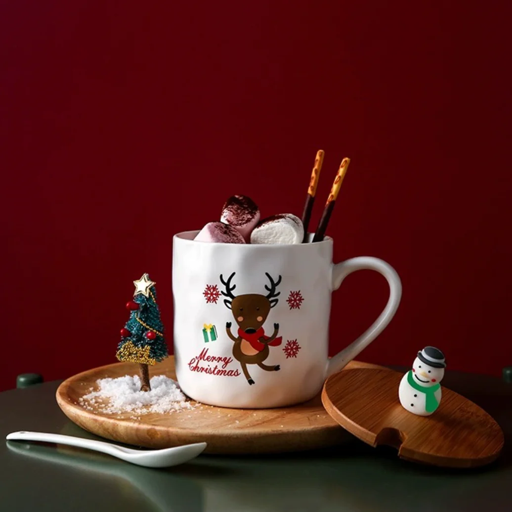 Christmas Cup With Wooden Lid - Image 7