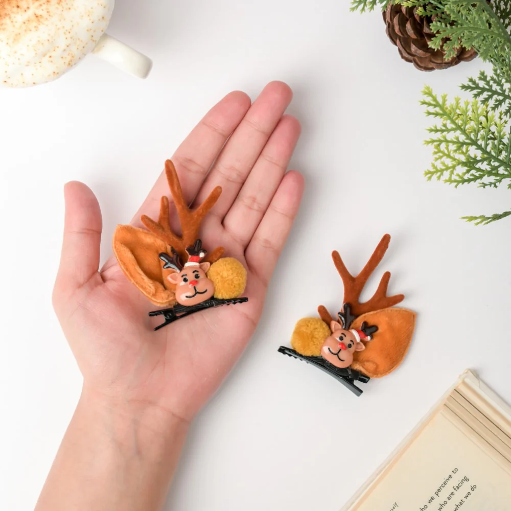 Christmas Reindeer Hairclip Set of 2 - Image 2