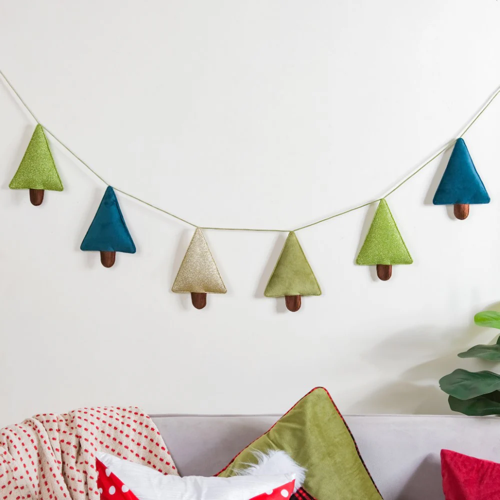 Christmas Trees Bunting 98 Inch - Image 5