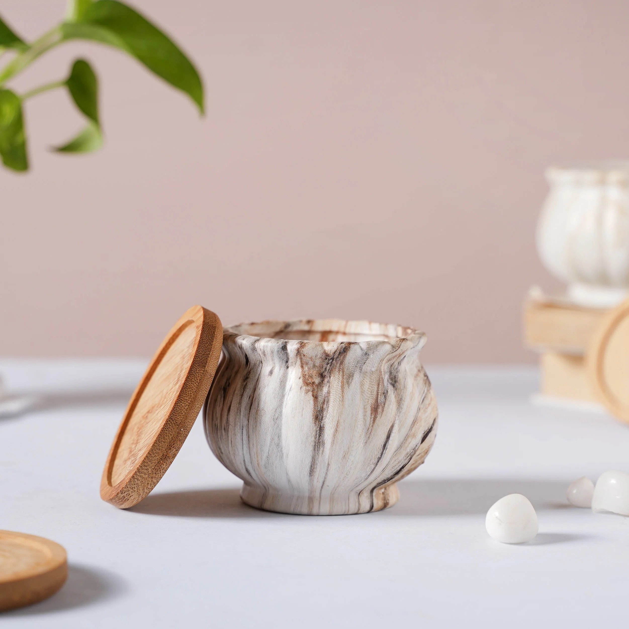 Cinzia Marble Patterned Planter With Coaster - Image 4