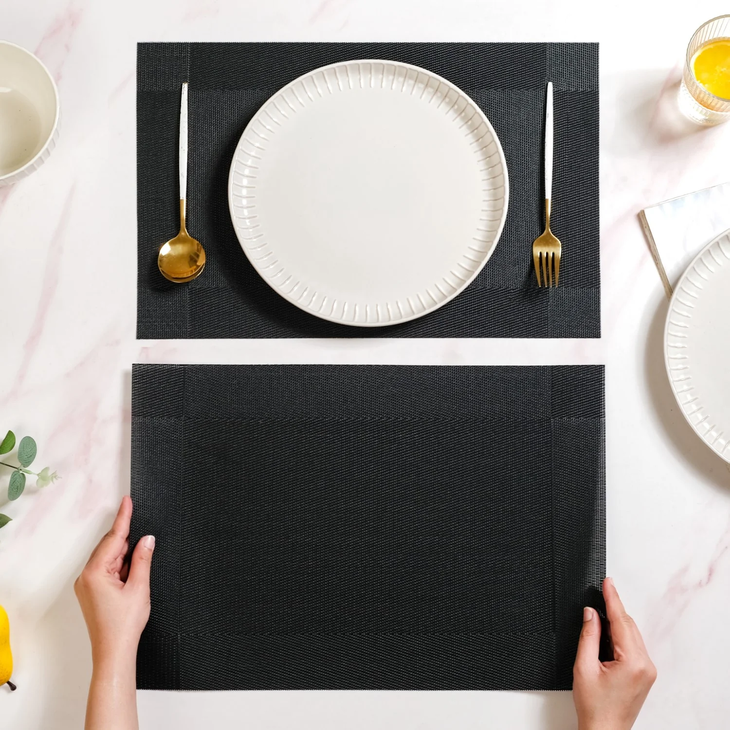 Classic Black Table Mat Set Of 6 - Image 3