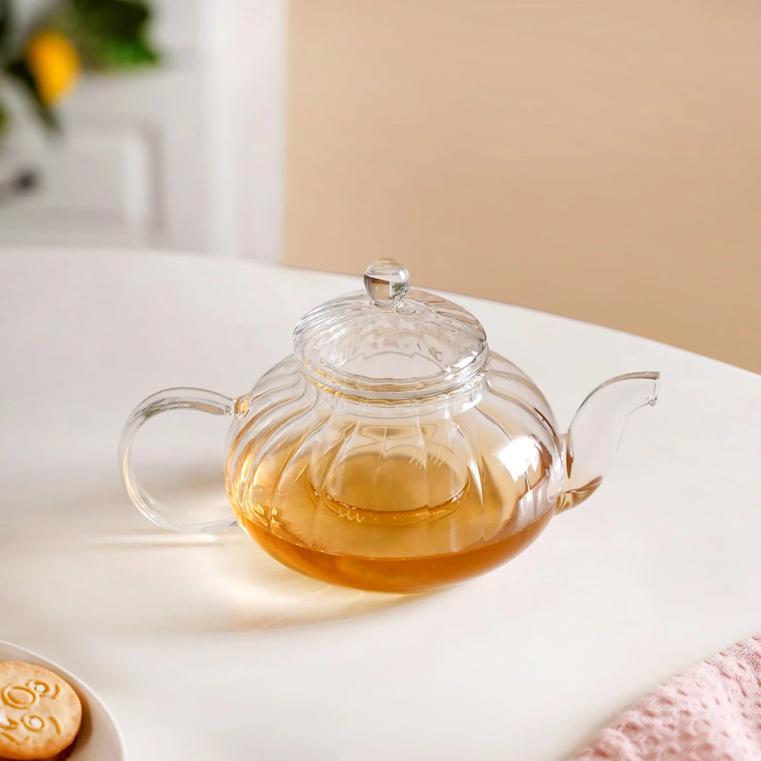 Classic Glass Tea Pot With Infuser 600ml - Image 9