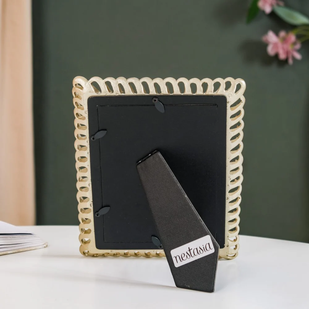Classic Gold Photo Frame 9.5"x7.5" - Image 9