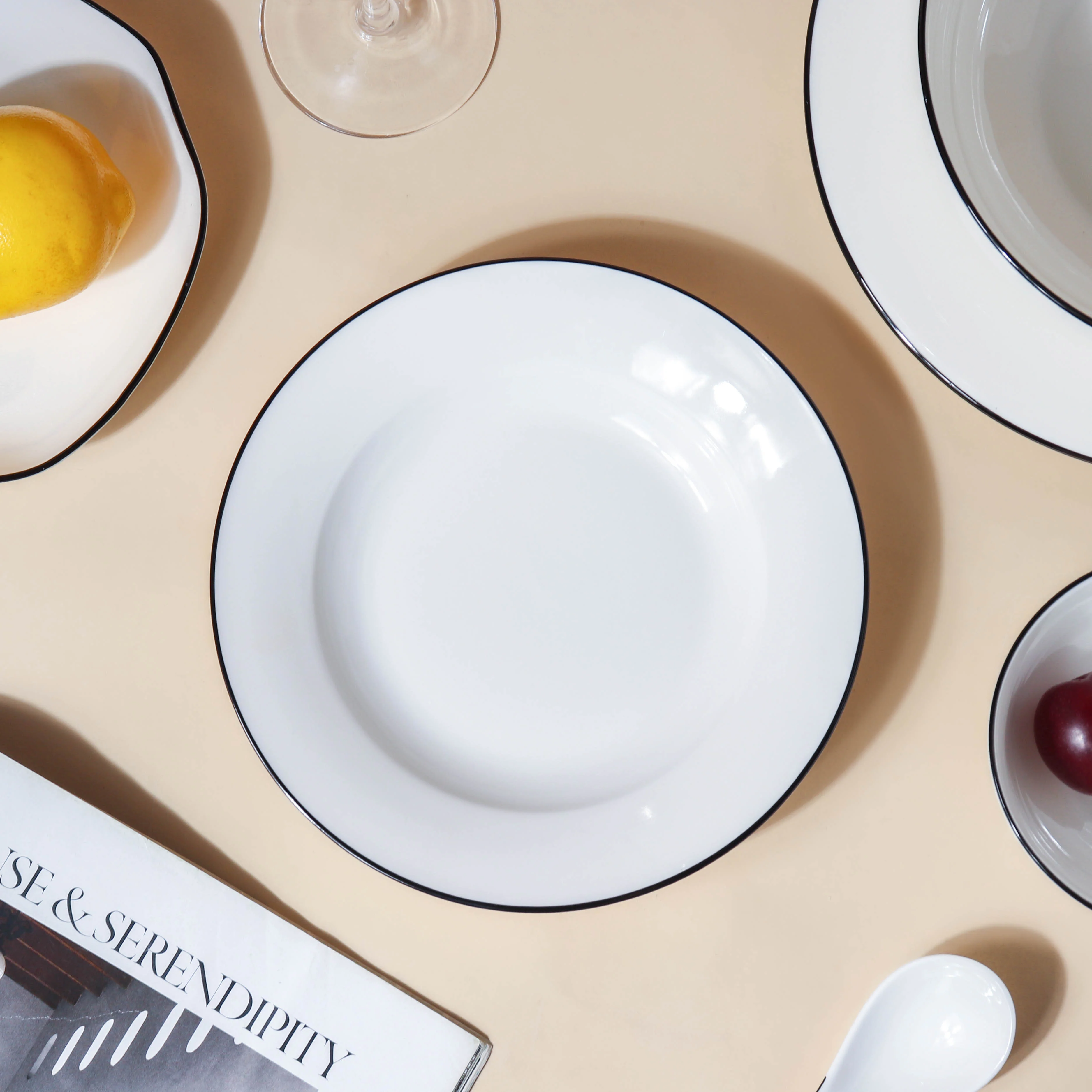 Classic White 36 Piece Dinner Set For 8 - Image 16