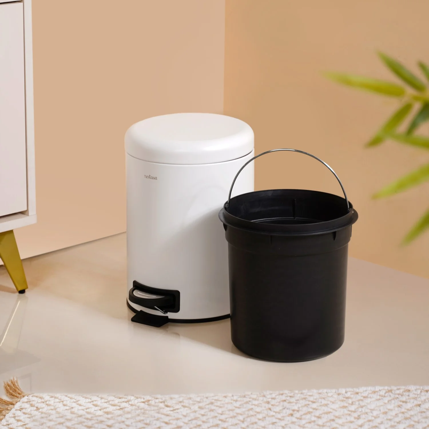 Clean Curve Metal Dustbin With Removable Bucket White 5000ml - Image 11