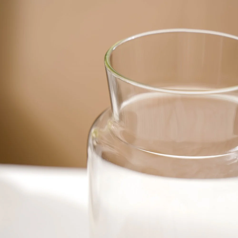 Clear Glass Airtight Container With Lid Large 2.25 L - Image 7