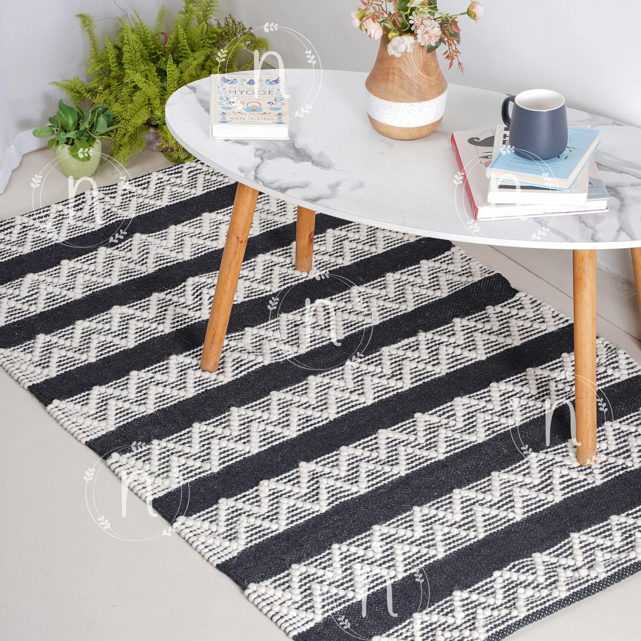 Clover Black and White Rug - Image 3