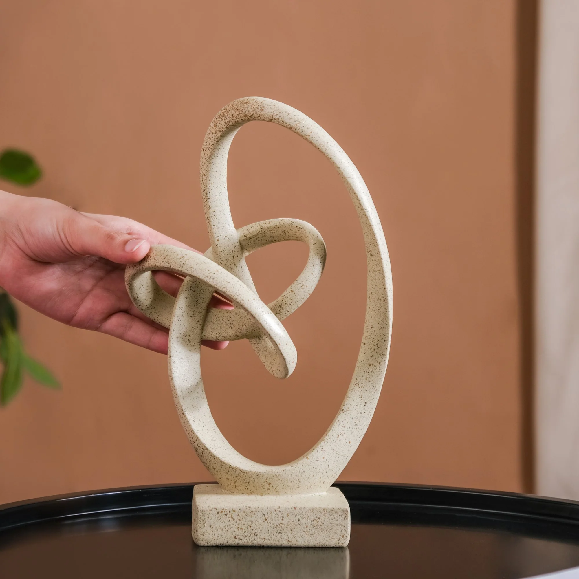 Contemporary Nordic Showpiece - Image 2