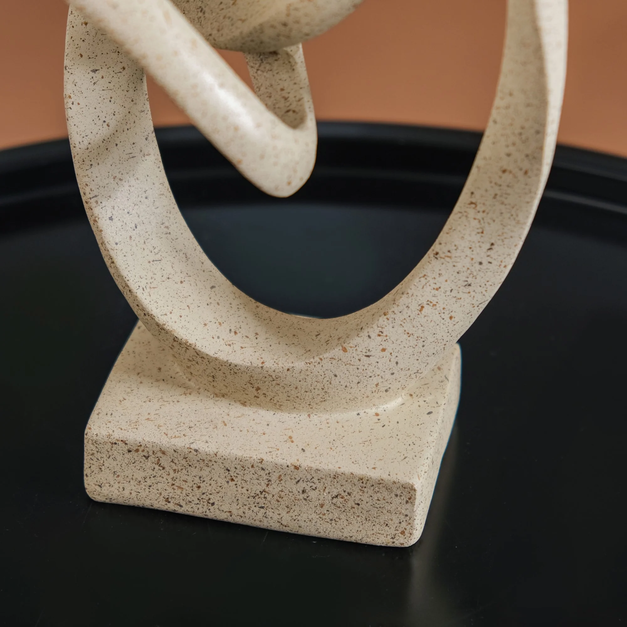 Contemporary Nordic Showpiece - Image 9