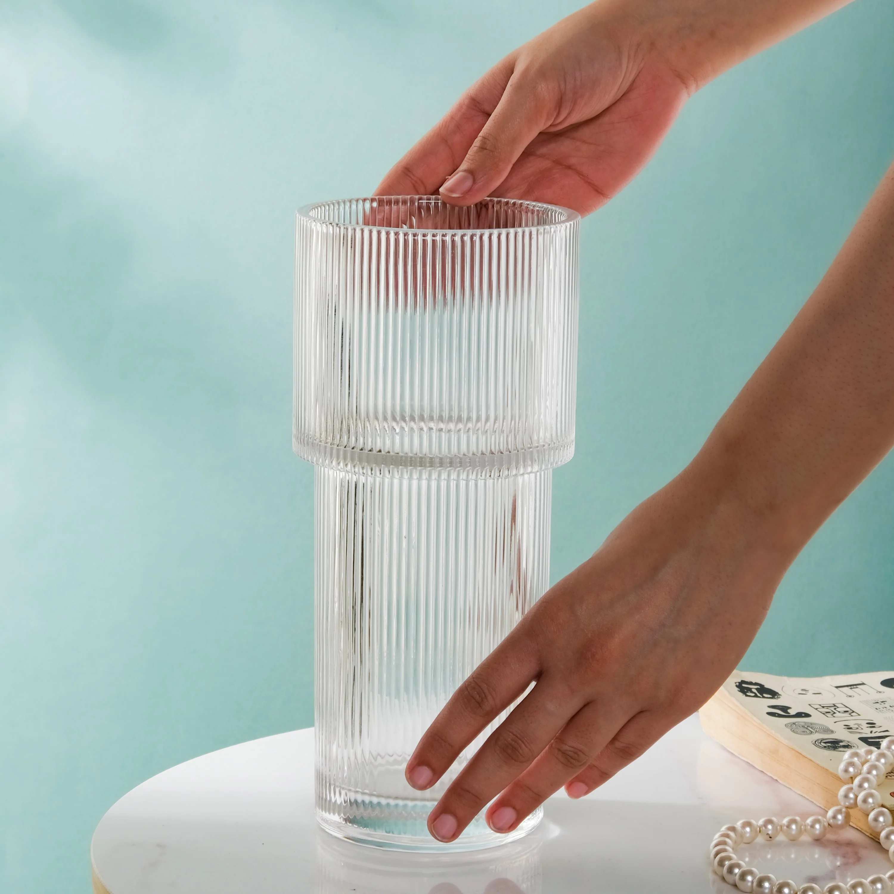 Contemporary Ribbed Textured Glass Flower Vase - Image 2