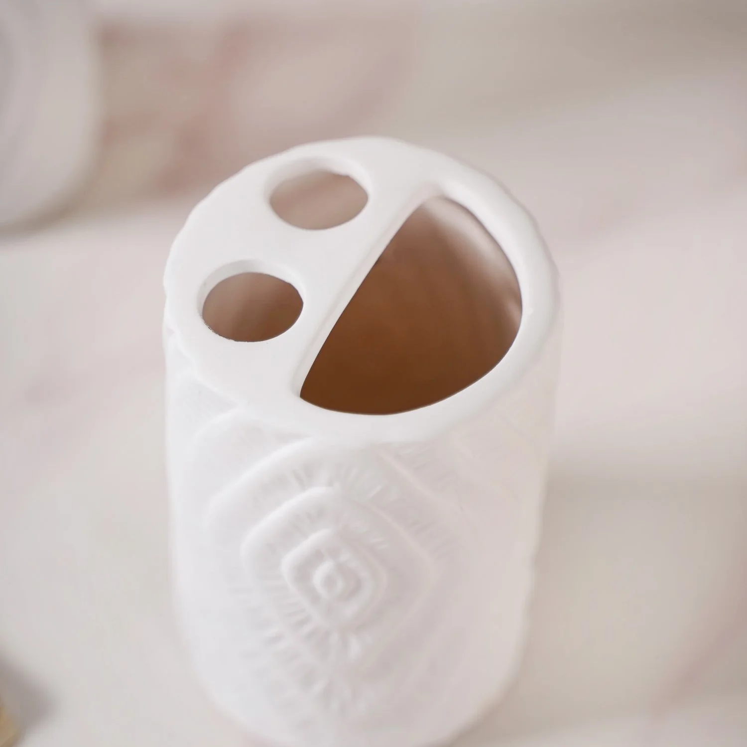 Contour Design Bathroom Accessories Set Of 3 White - Image 8
