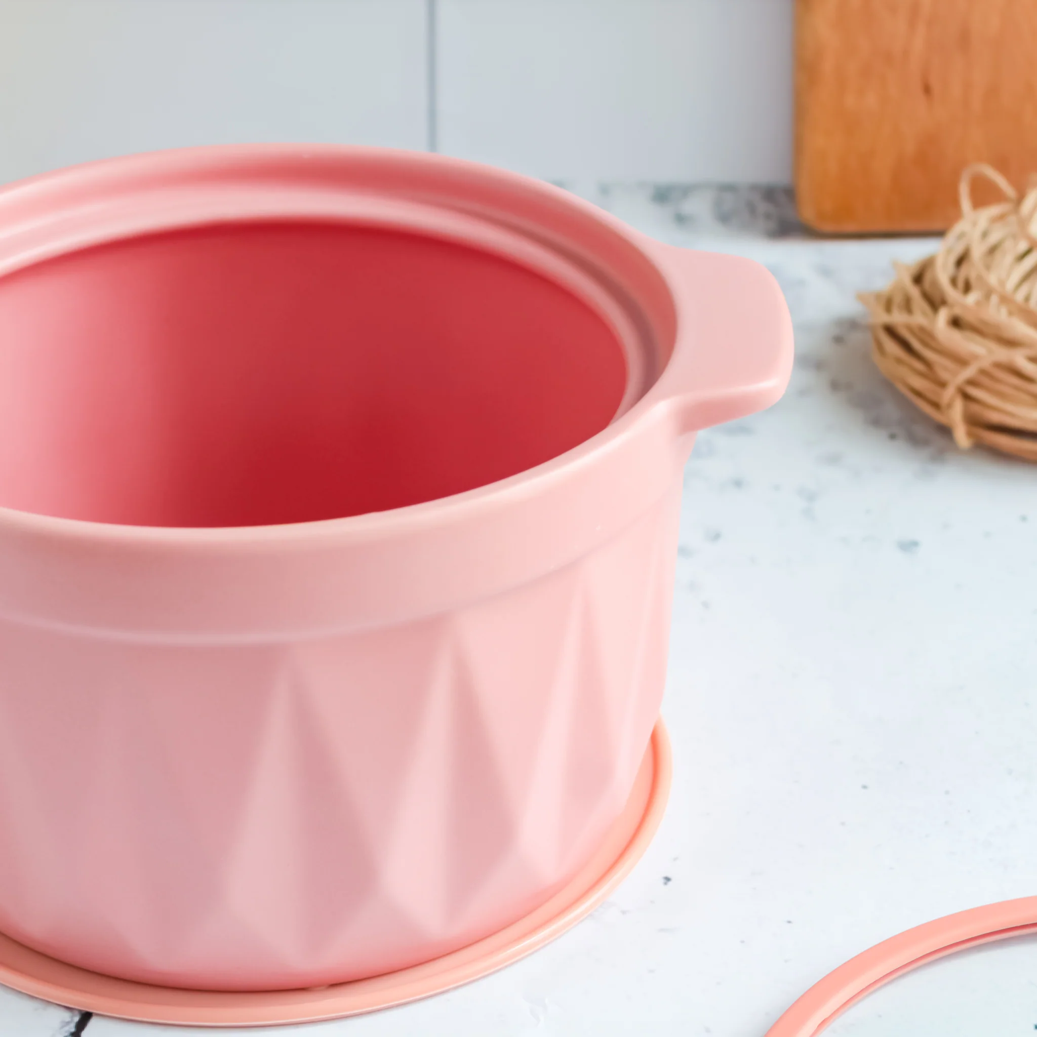 Cooking Pot with Lid Pink - Image 7