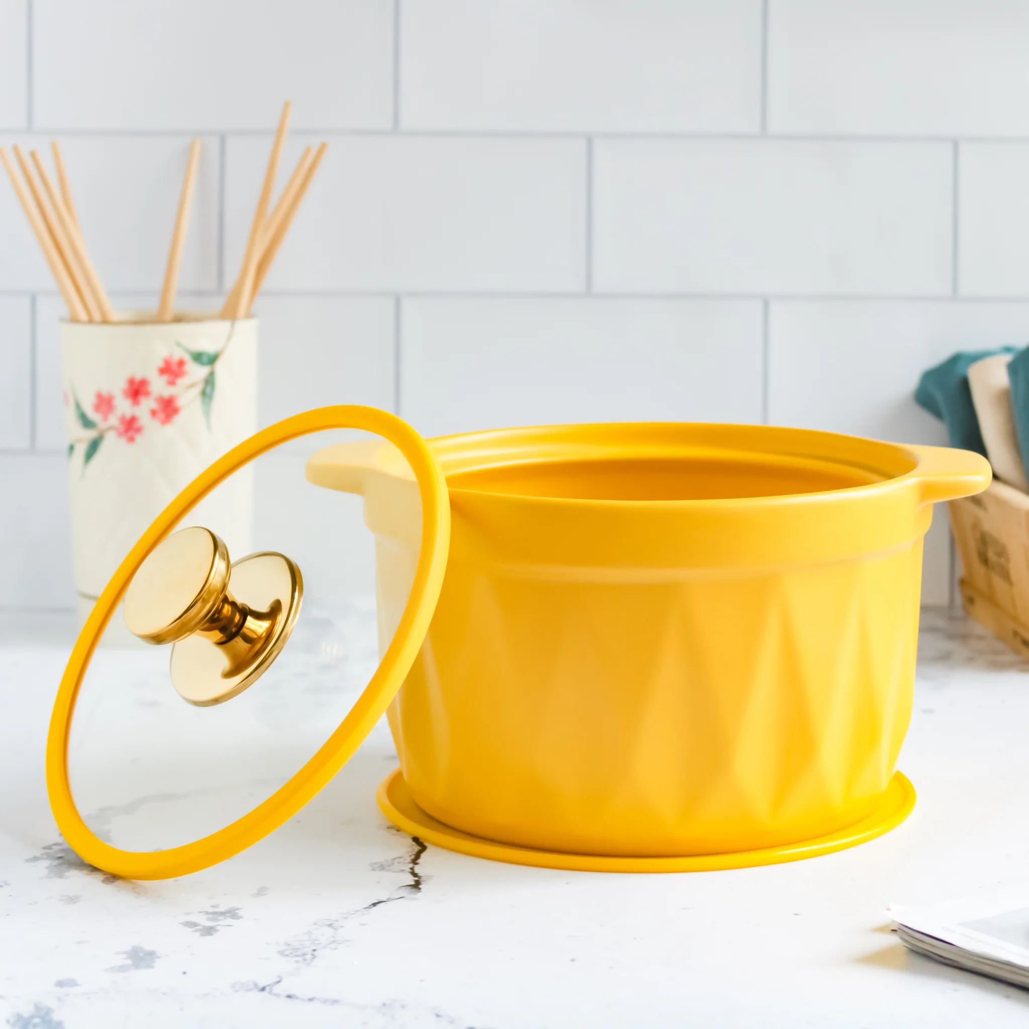 Cooking Pot with Lid Yellow - Image 3