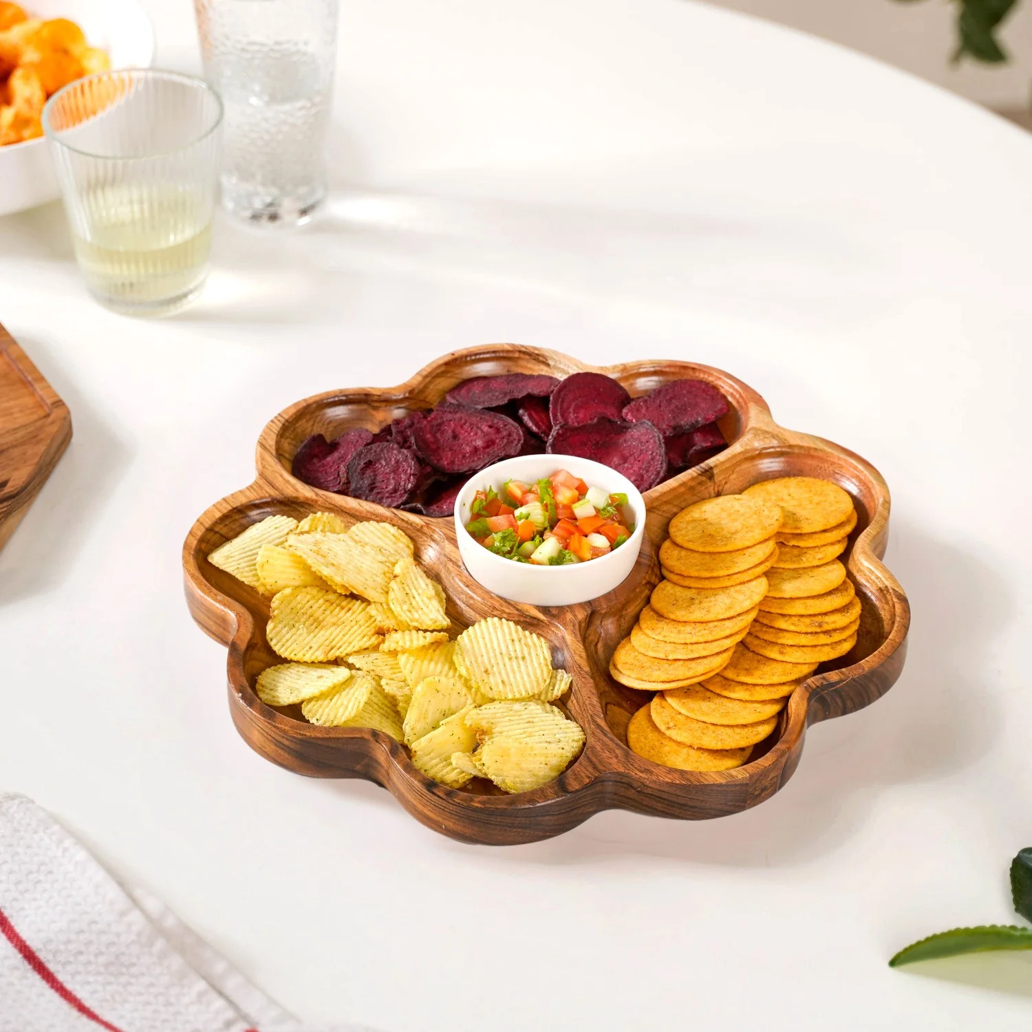 Cosmos 3 Section Snack Platter With Dip Bowl - Image 5