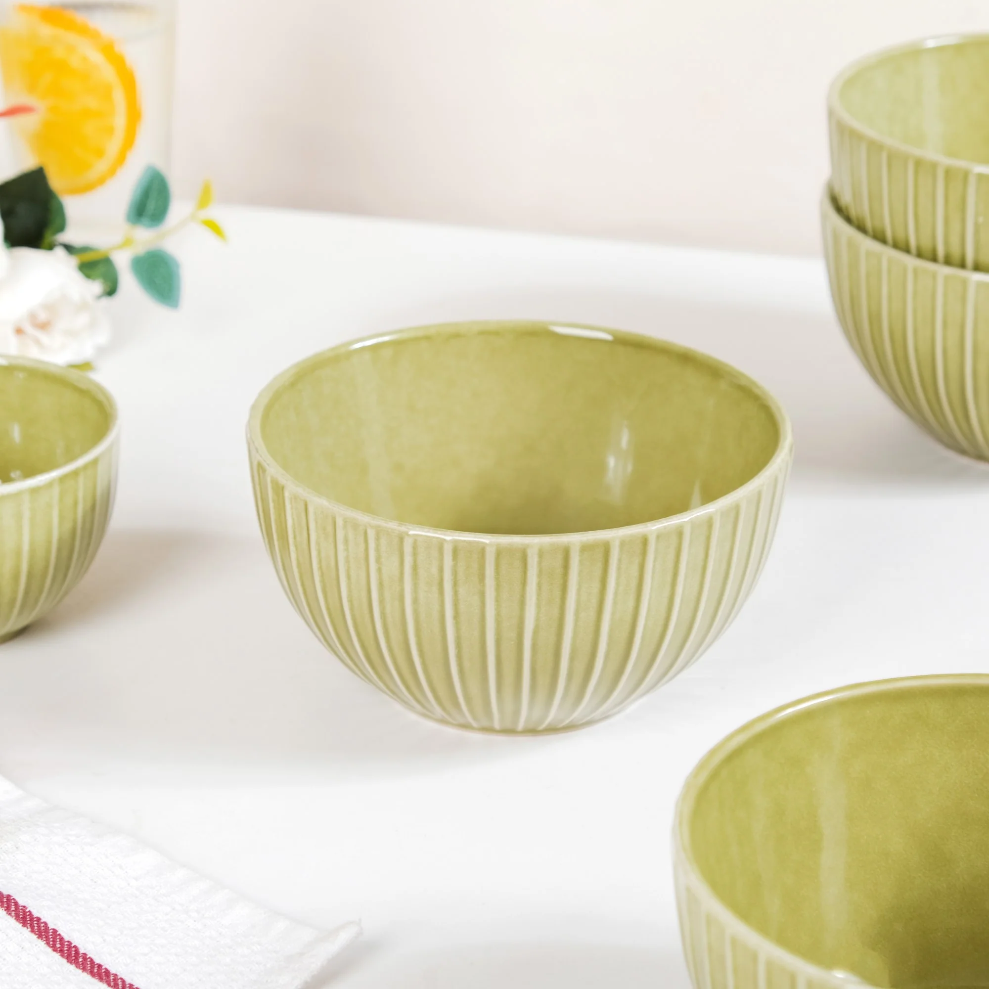 Costola Ceramic Serving Bowl Set Of 4 650ml - Image 3