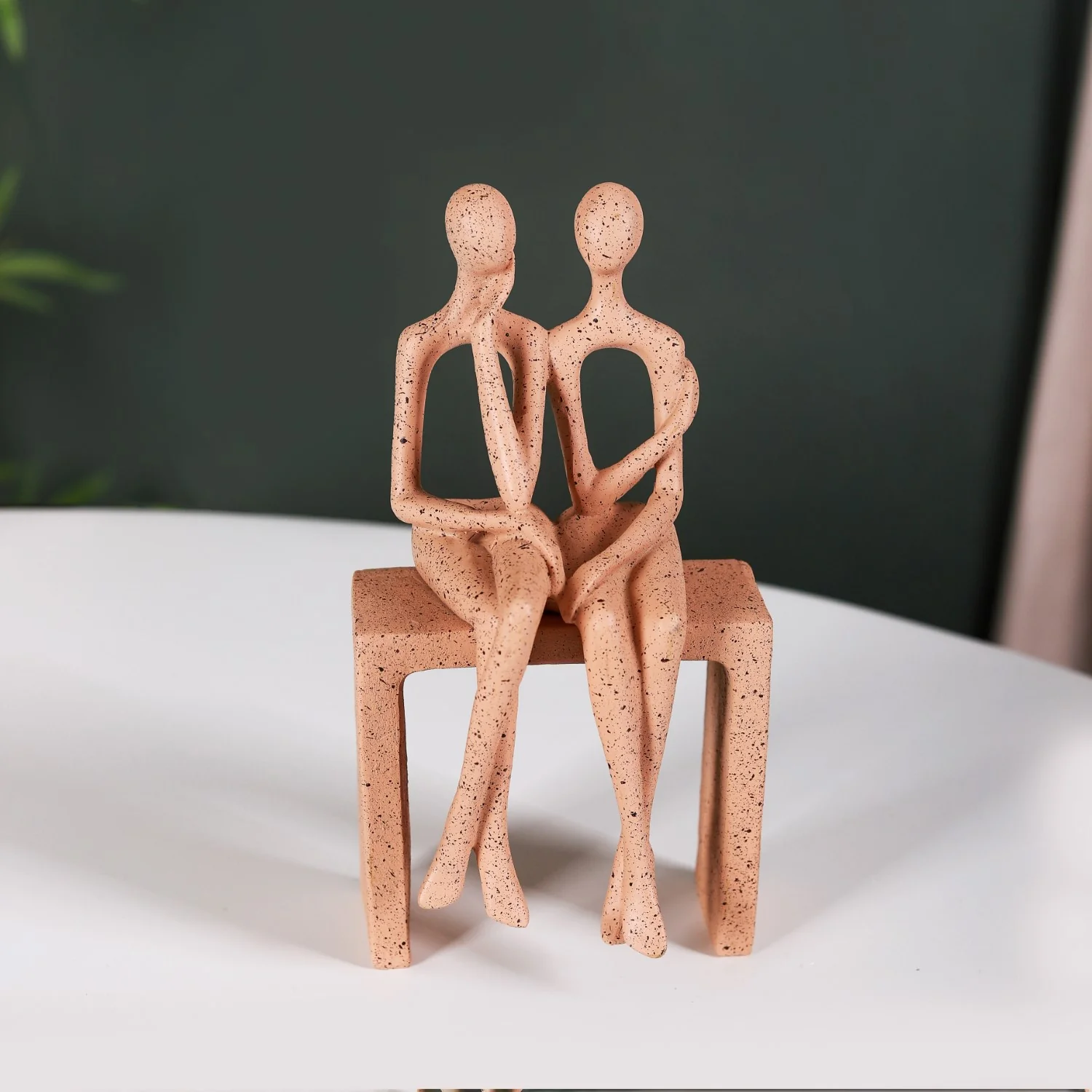 Couple On A Bench Showpiece - Image 4