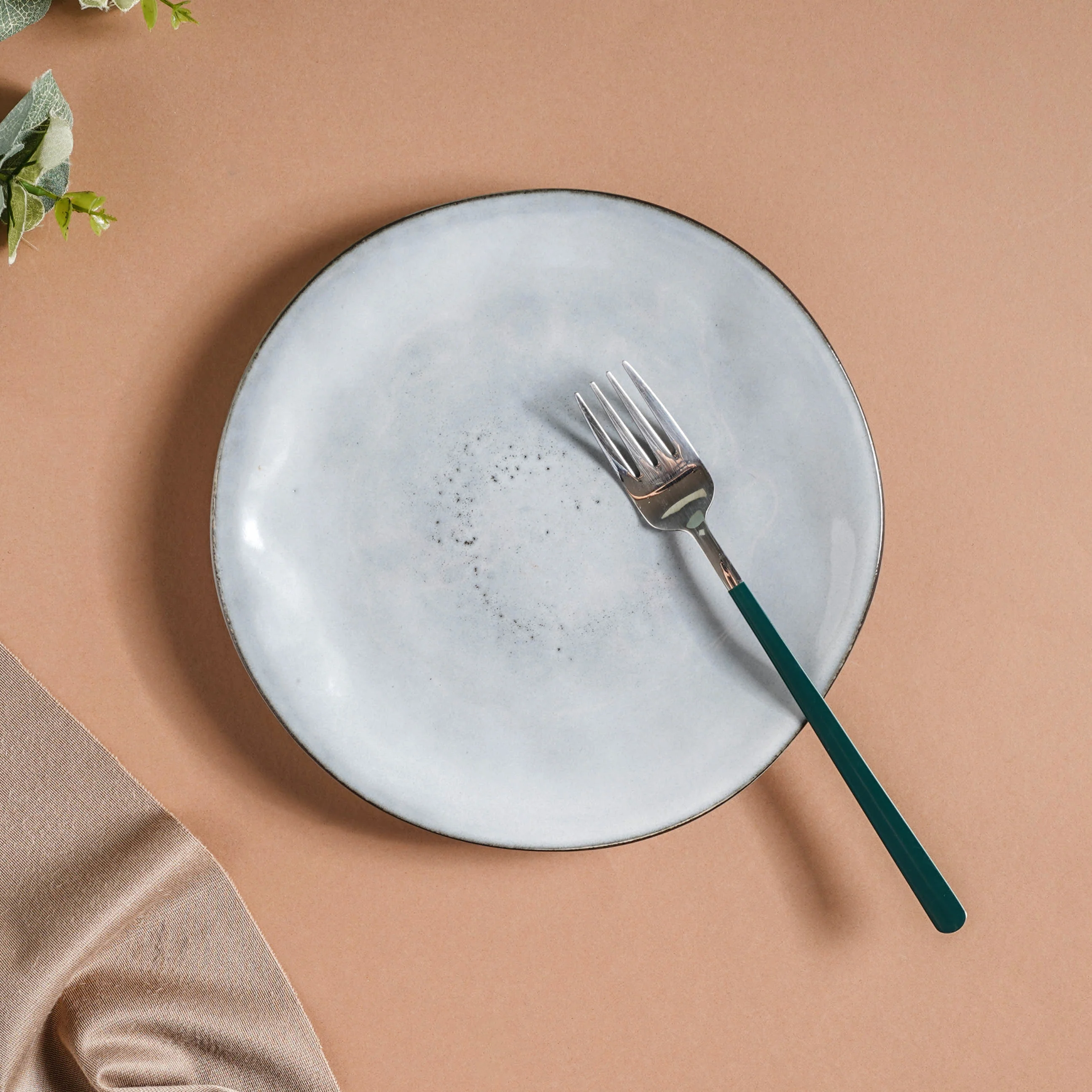 Criselda Grey Gloss Snack Plate 8 Inch - Image 5