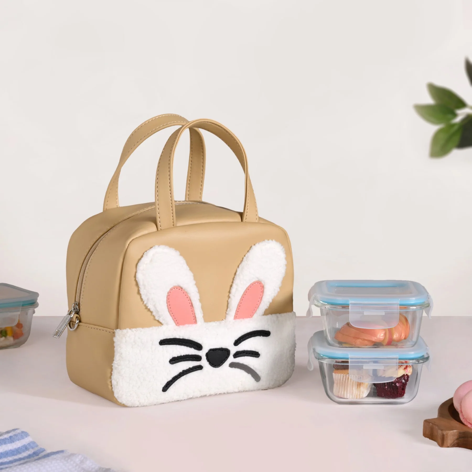 Cute Bunny Leakproof Lunch Bag For Kids - Image 2