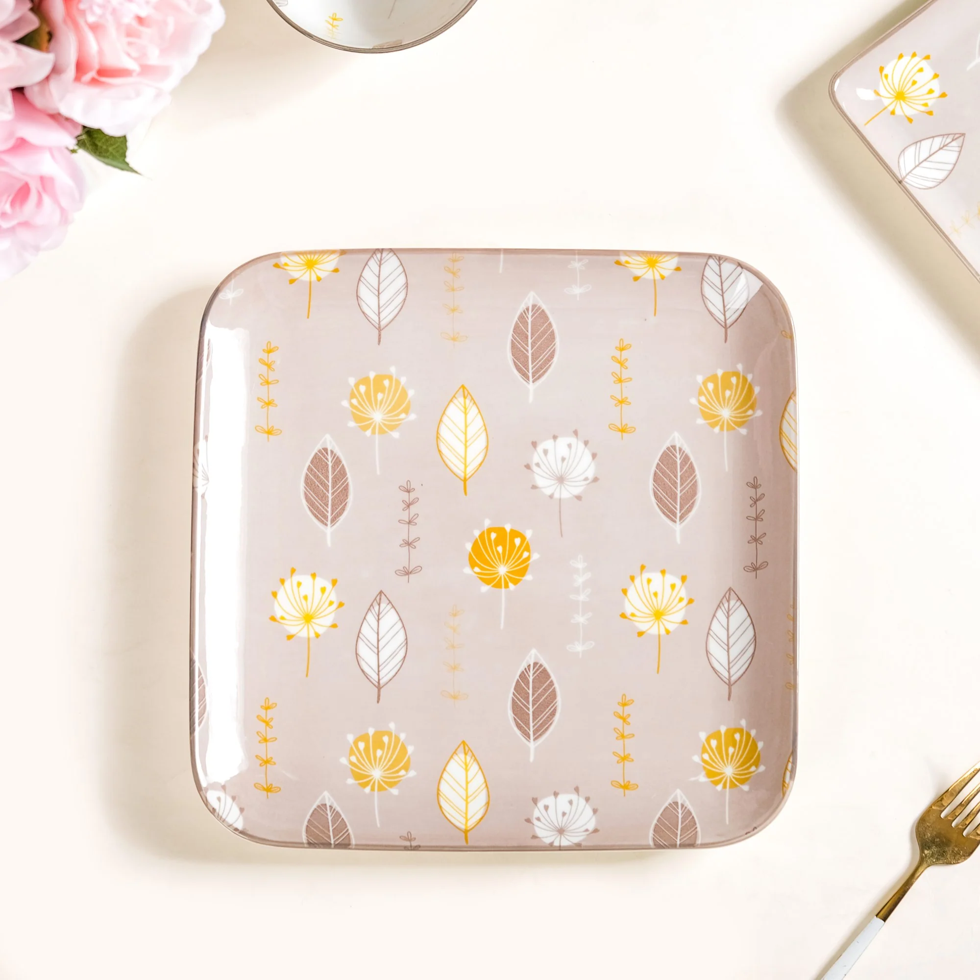 Dandelion Square Dinner Plates Set Of 4 9x9 Inch - Image 4