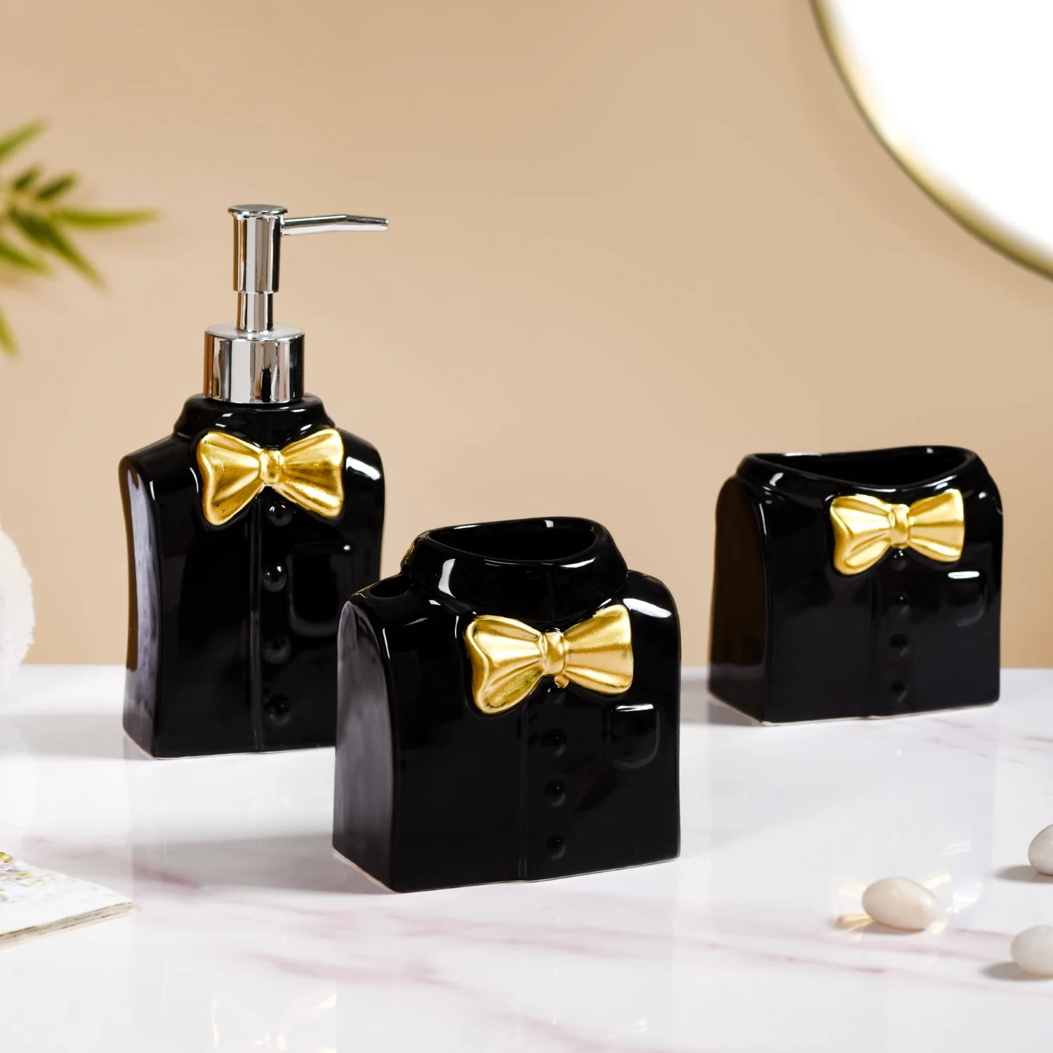 Dapper Shirt With Bow Ceramic Bath Set Of 3 Black - Image 4