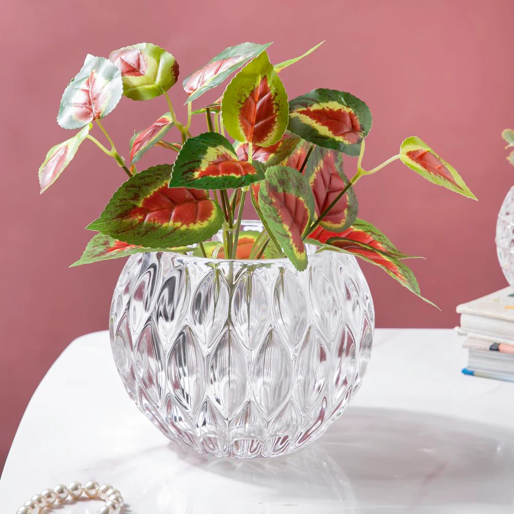 Deco Crystal Scalloped Glass Flower Vase - Image 3