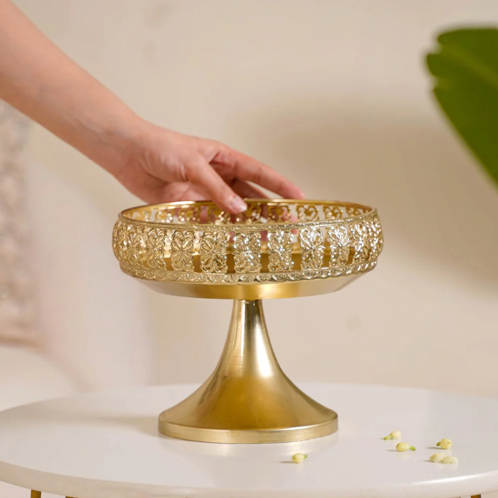 Decorative Fruit Bowl With Stand Gold Large - Image 4