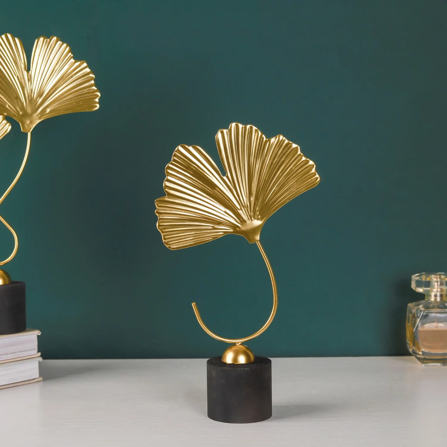 Decorative Leaf Sculpture - Image 5