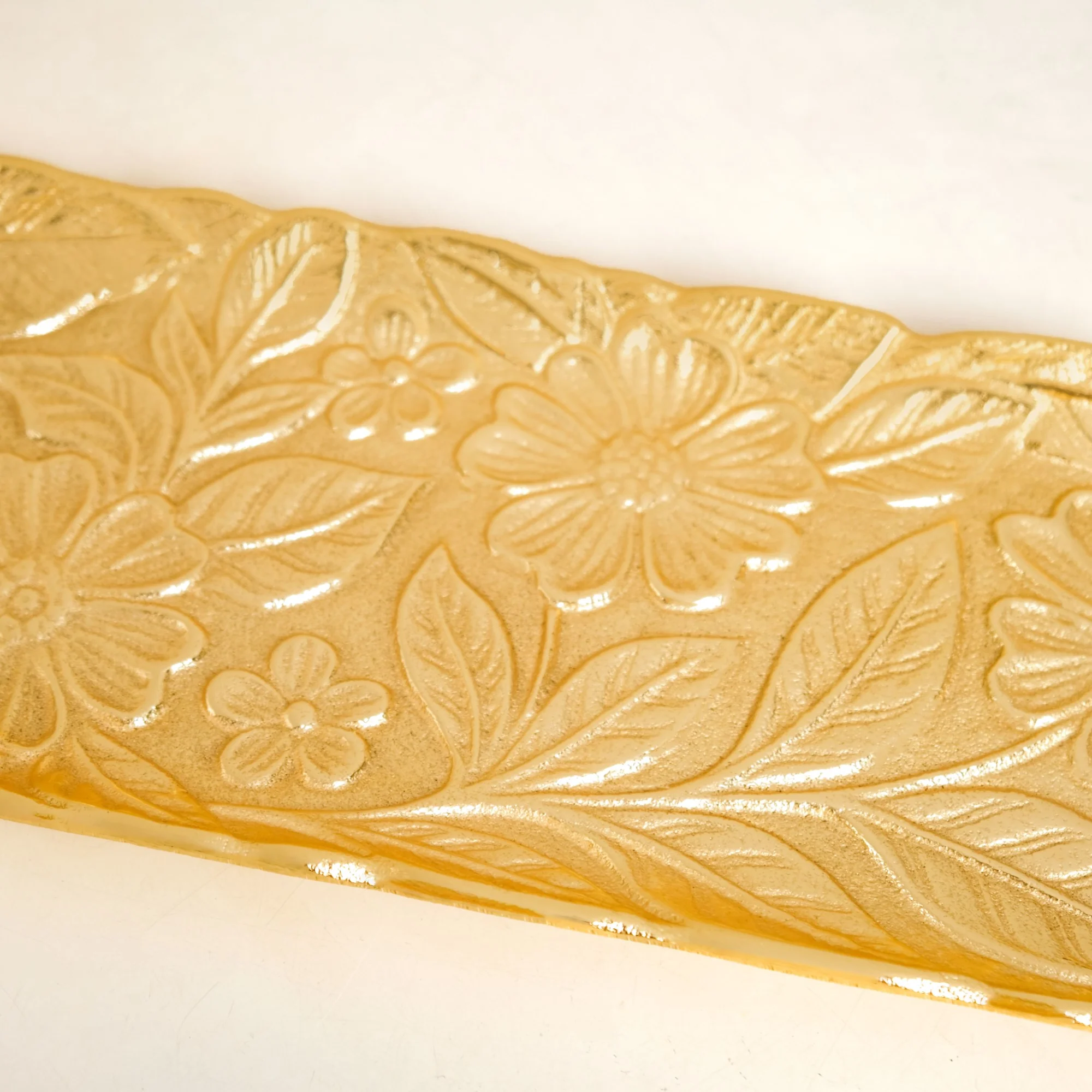 Decorative Royalcore Long Gold Tray - Image 8