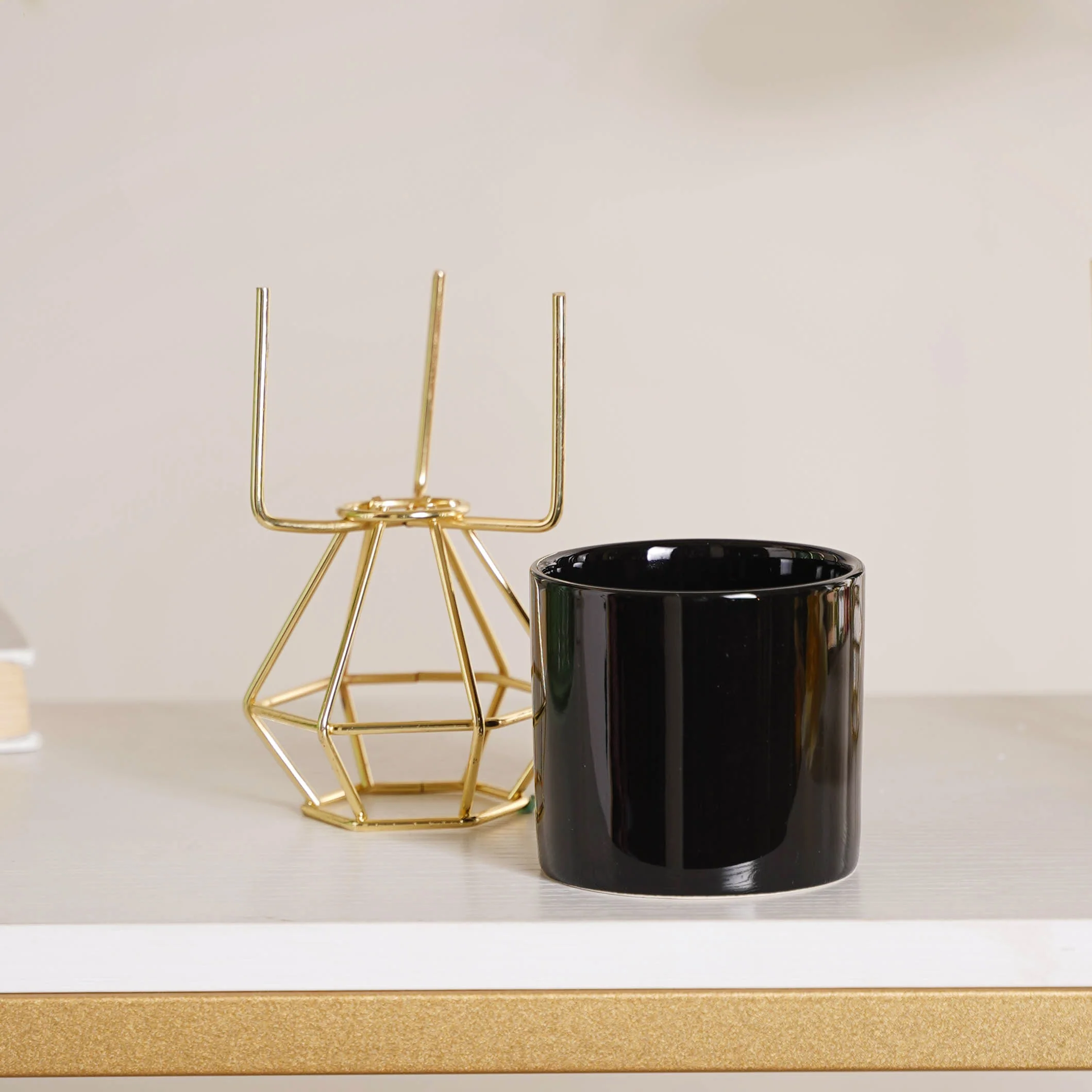 Designed Stand Cylindrical Pot - Image 12