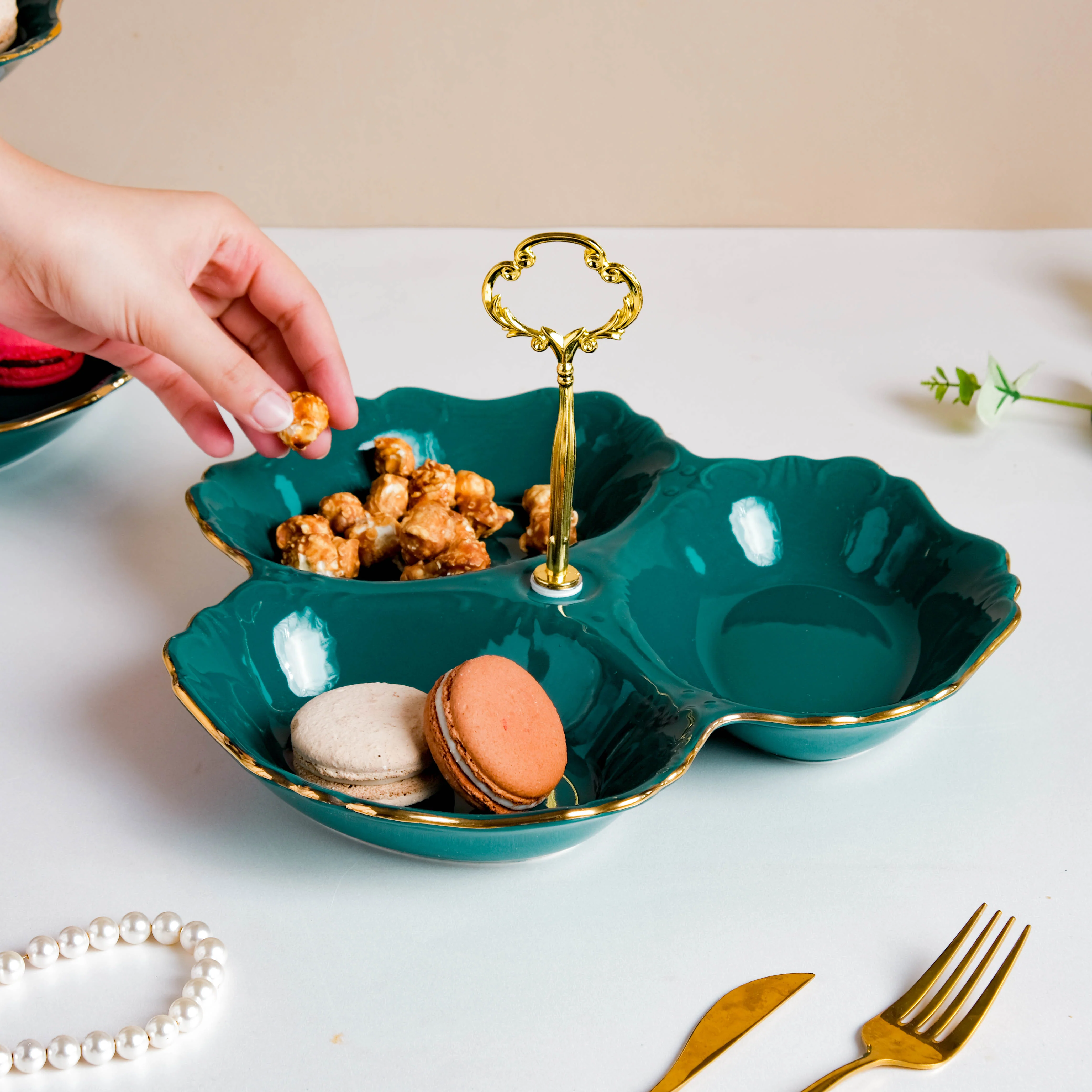Dessert O' Clock Emerald Golden Platter - Image 5