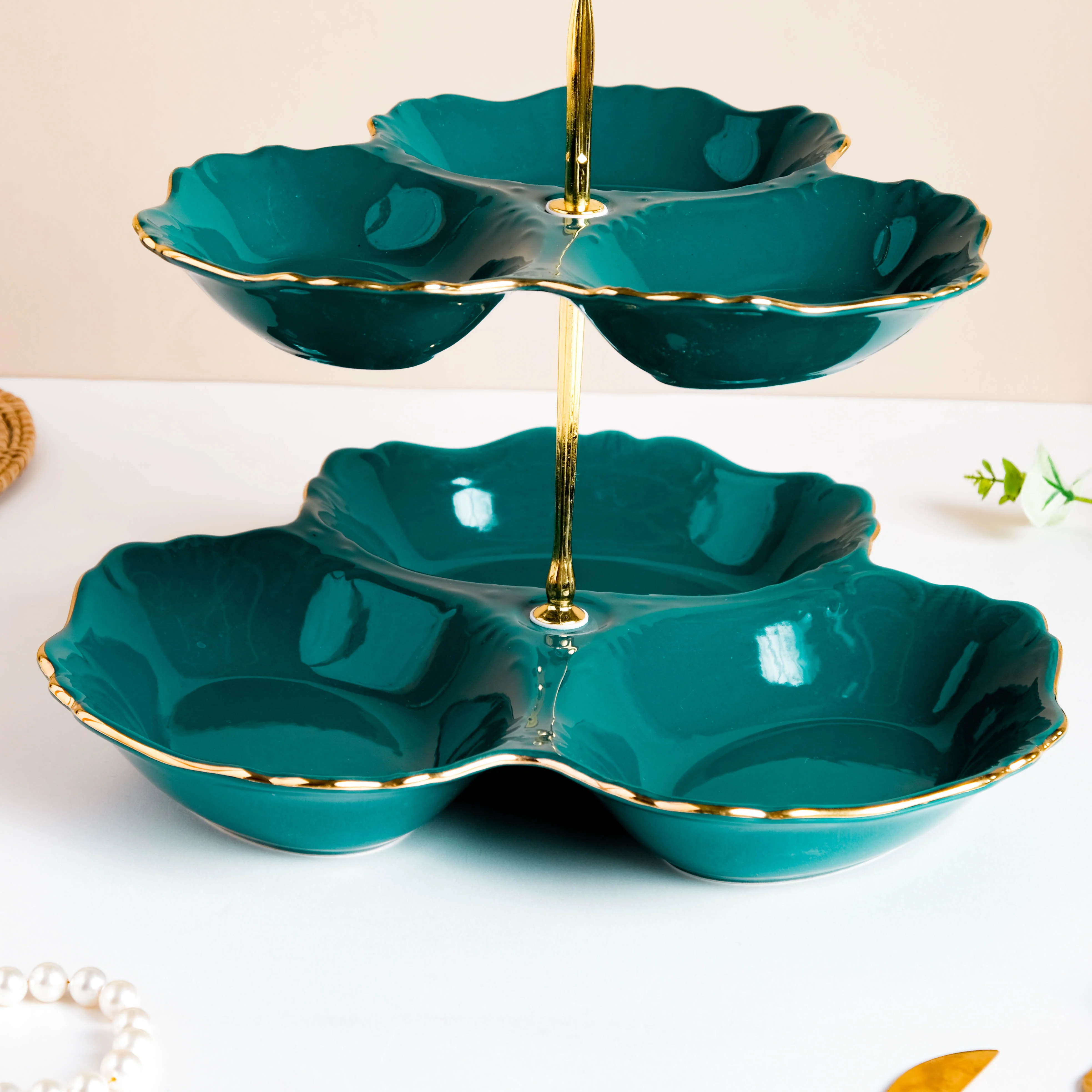Dessert O' Clock Emerald Two Tier Golden Platter - Image 7