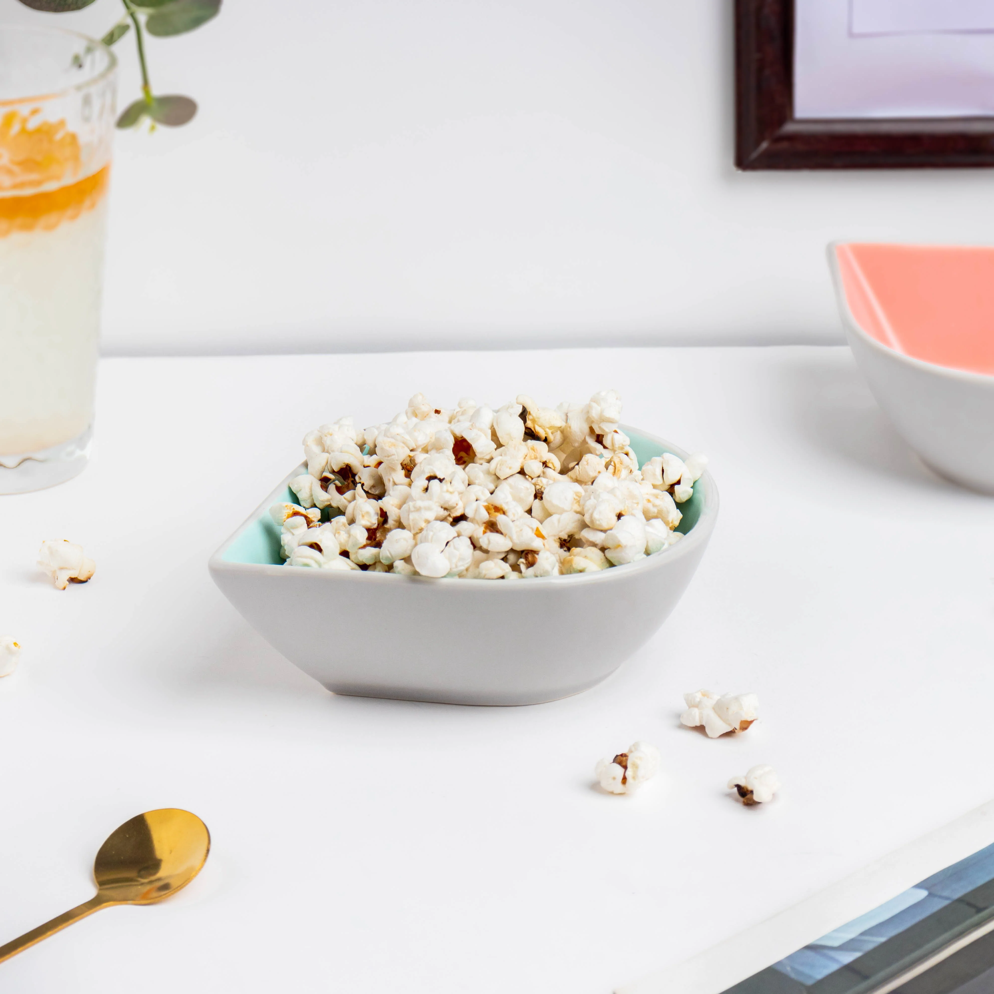 Dew Tiffany Blue Snack Bowl 250 ml - Image 3
