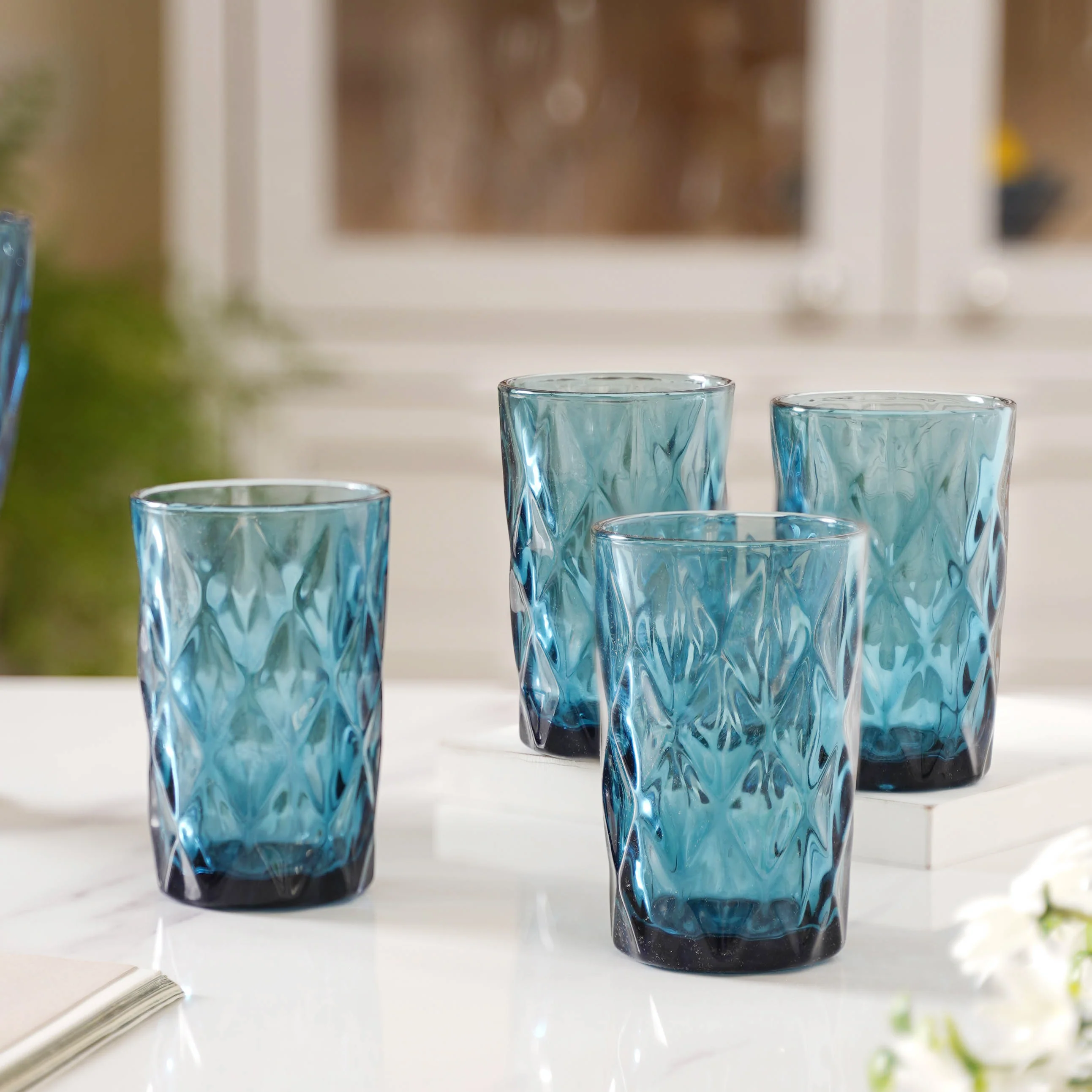 Diamond Design Glass Set of 4 - Image 4