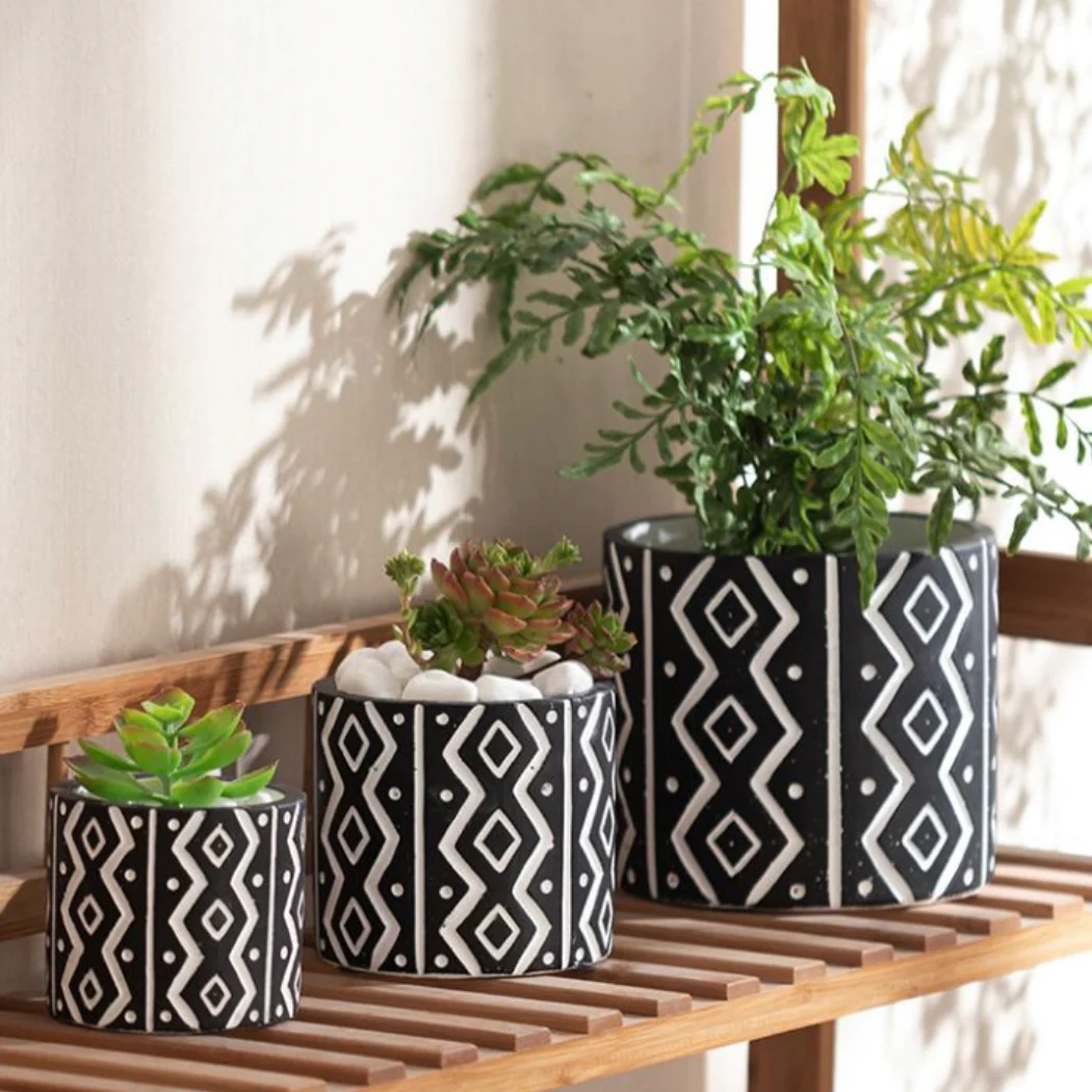 Diamond Zigzag Planter Large - Image 3