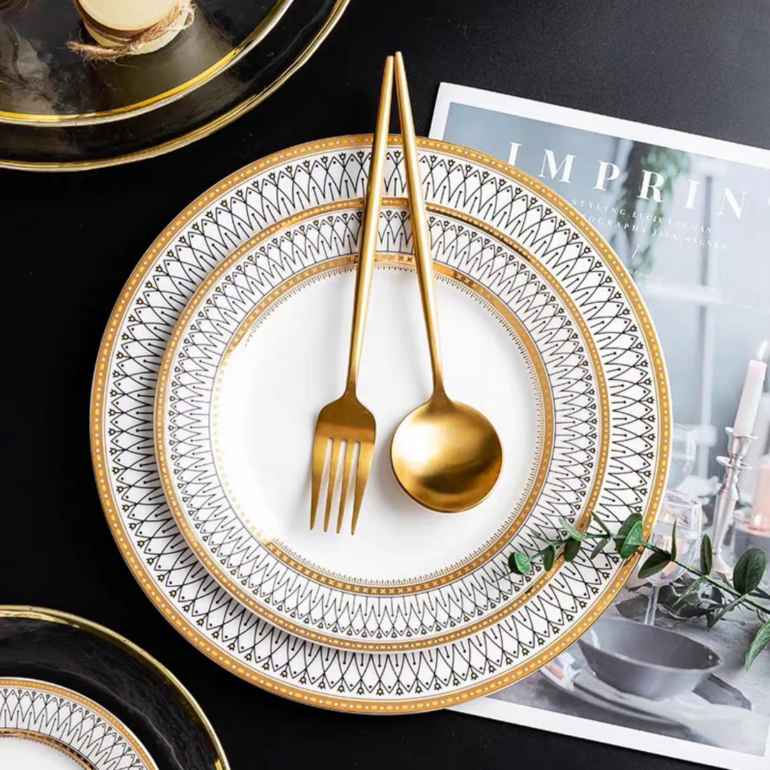 Gold Detailed Glam Dessert Plate - Image 7