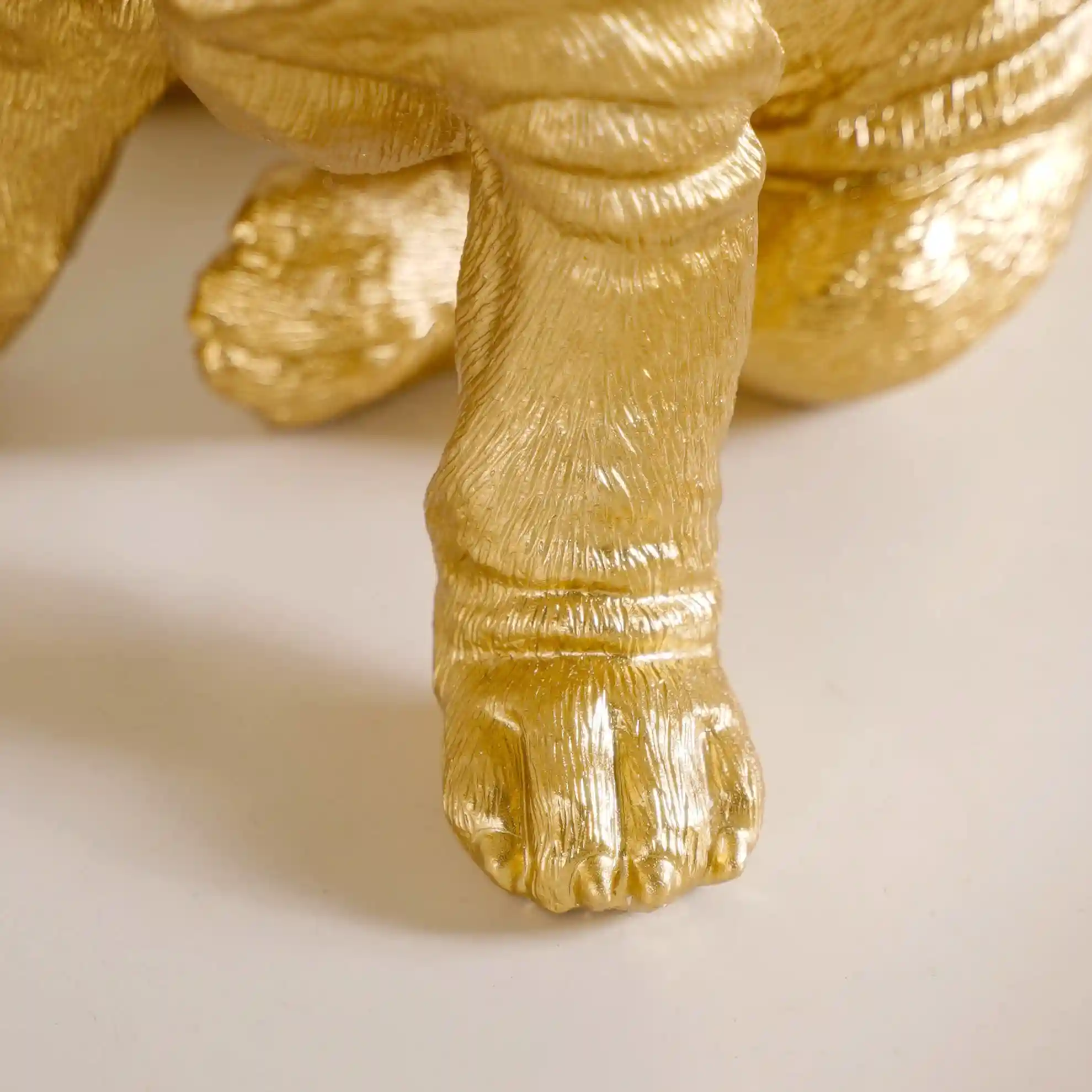 Dog Showpiece Gold Large - Image 10