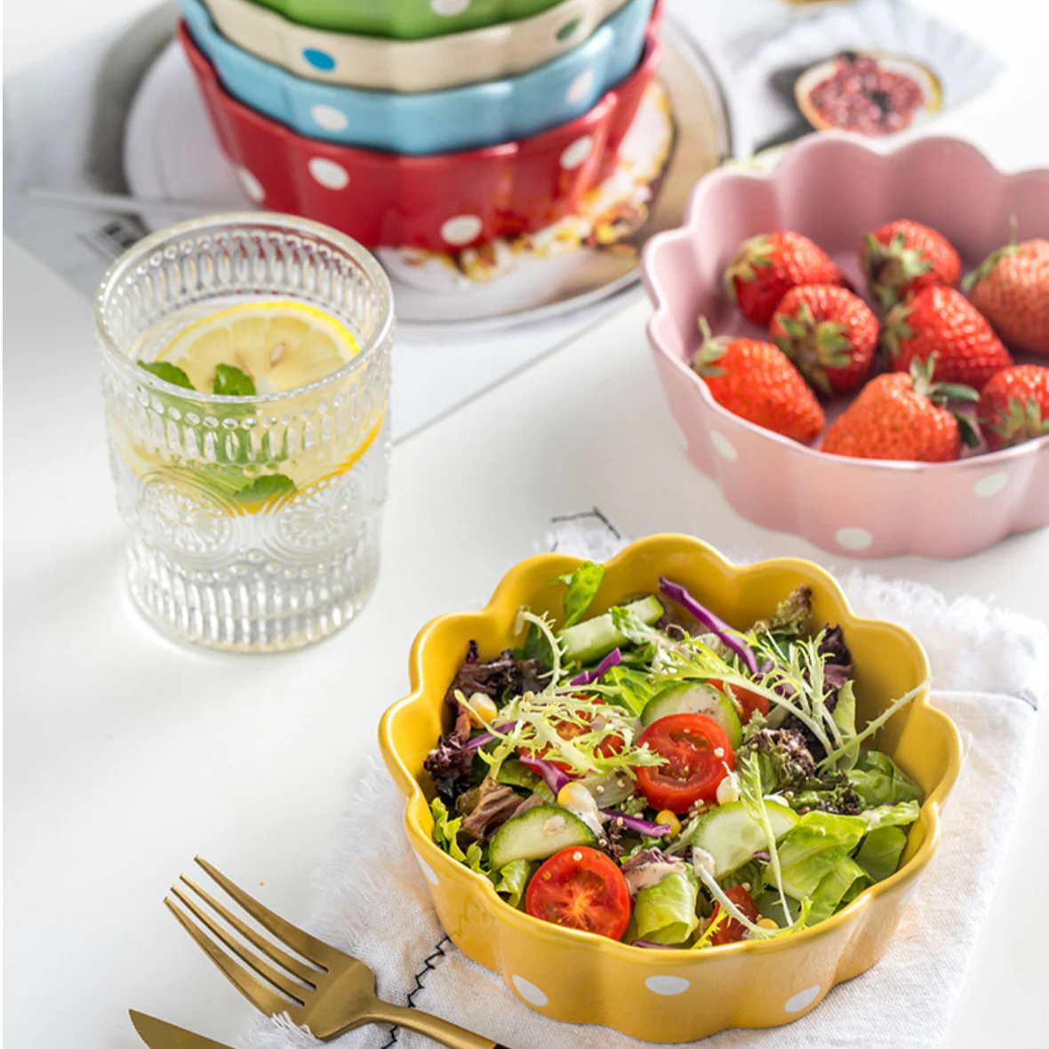 Dots Pie Dish - Image 11