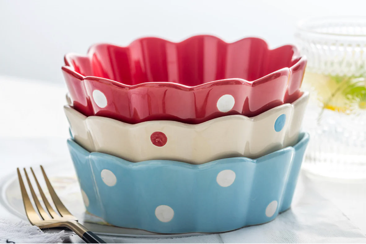 Dots Pie Dish - Image 19