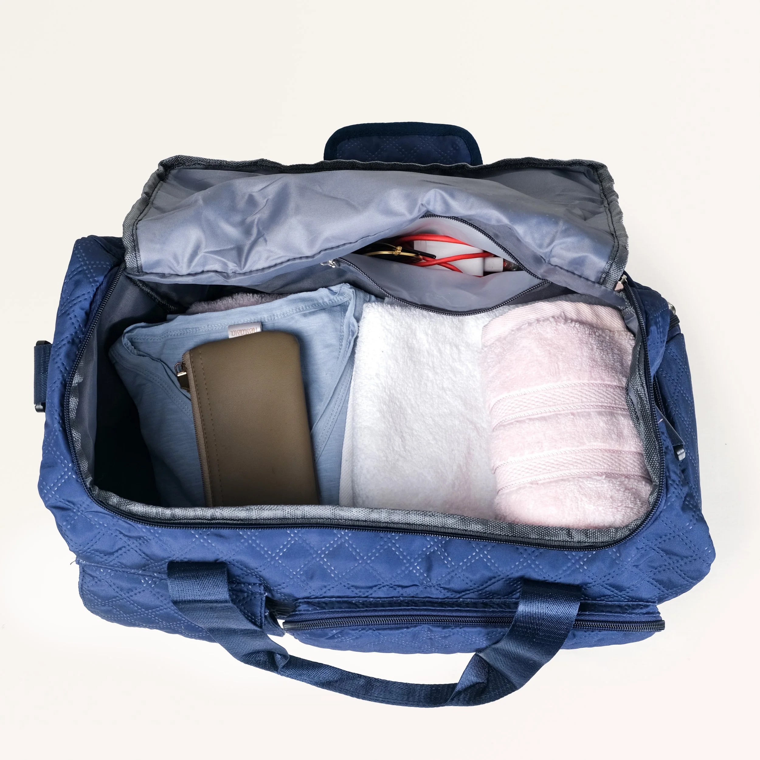Dova Expandable Duffle Bag Dark Blue - Image 7