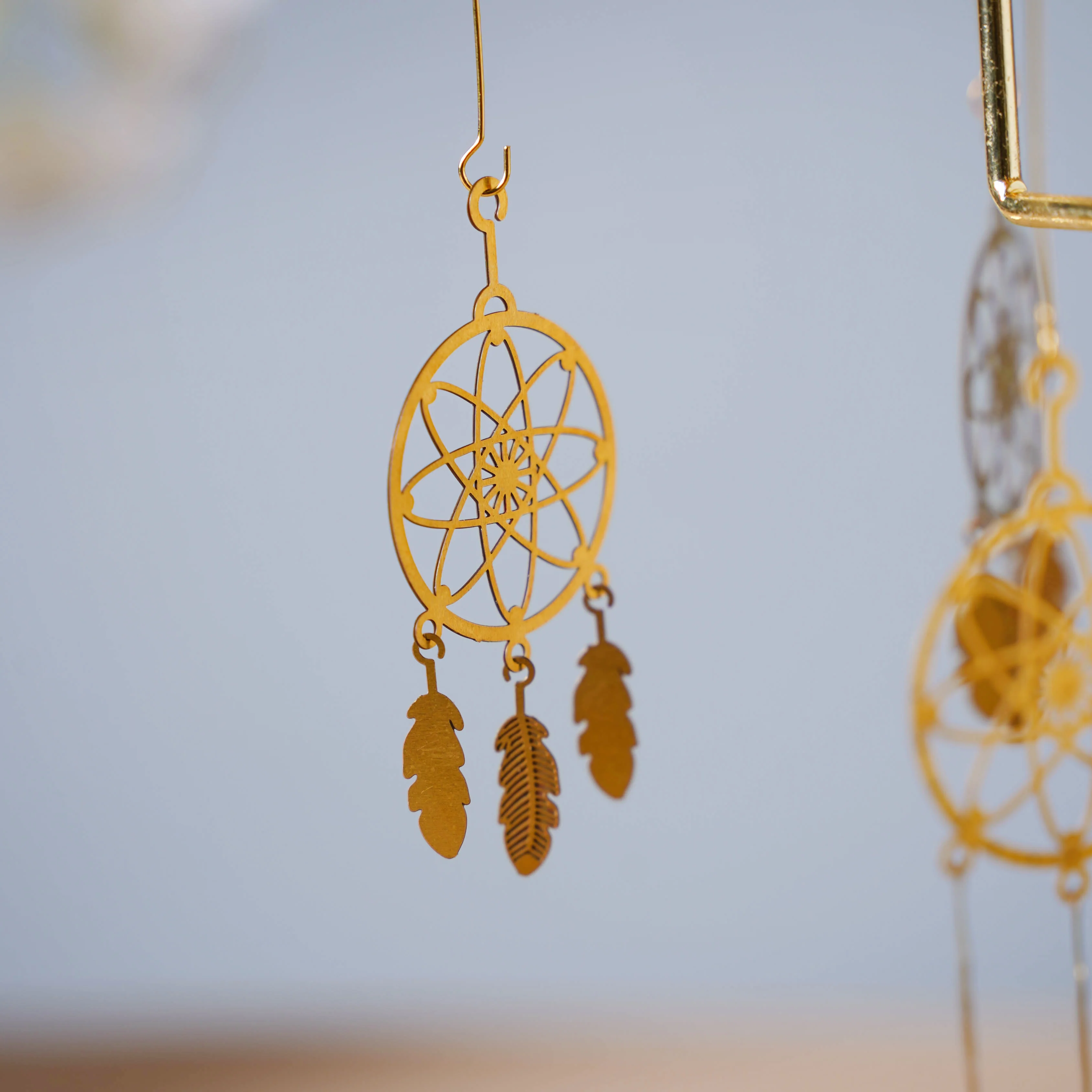 Dream Catcher Candle Stand Golden Floral - Image 4