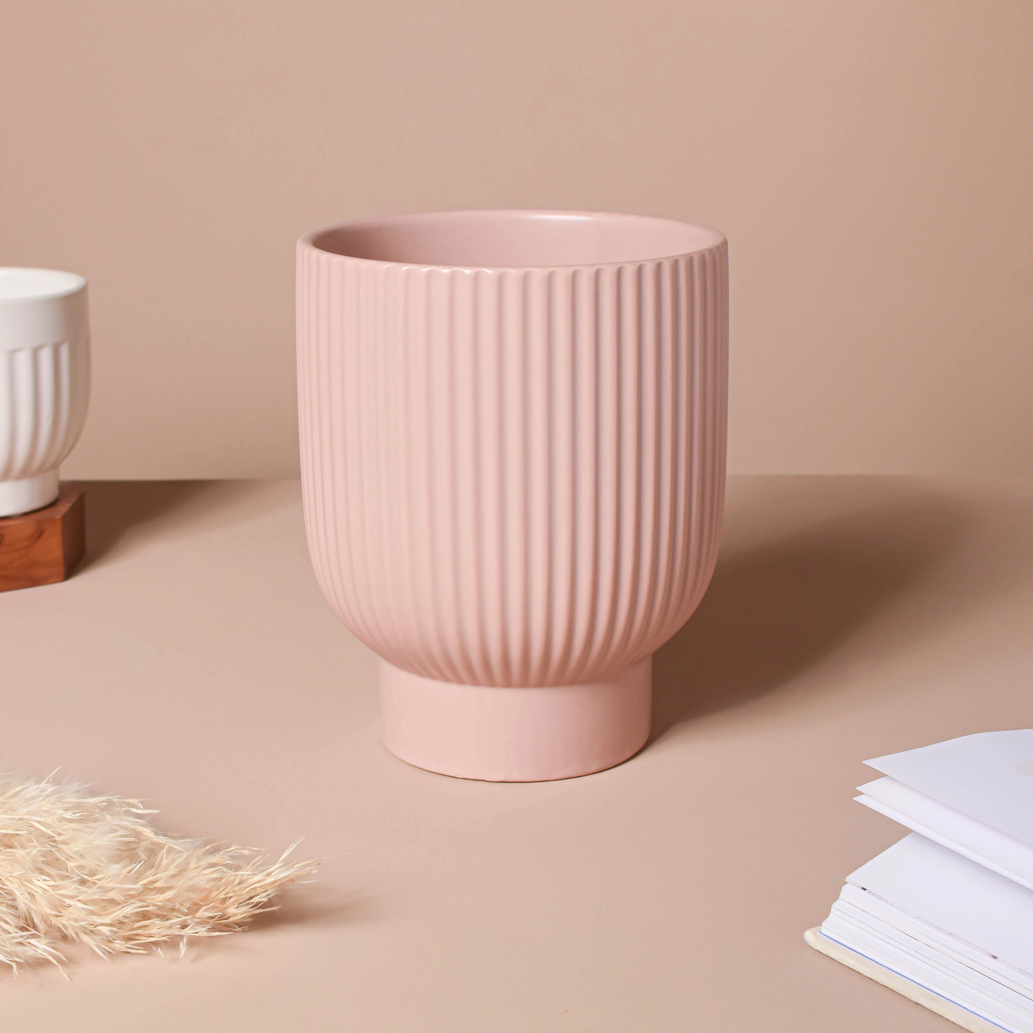 Dusky Pink Ribbed Vase - Image 5