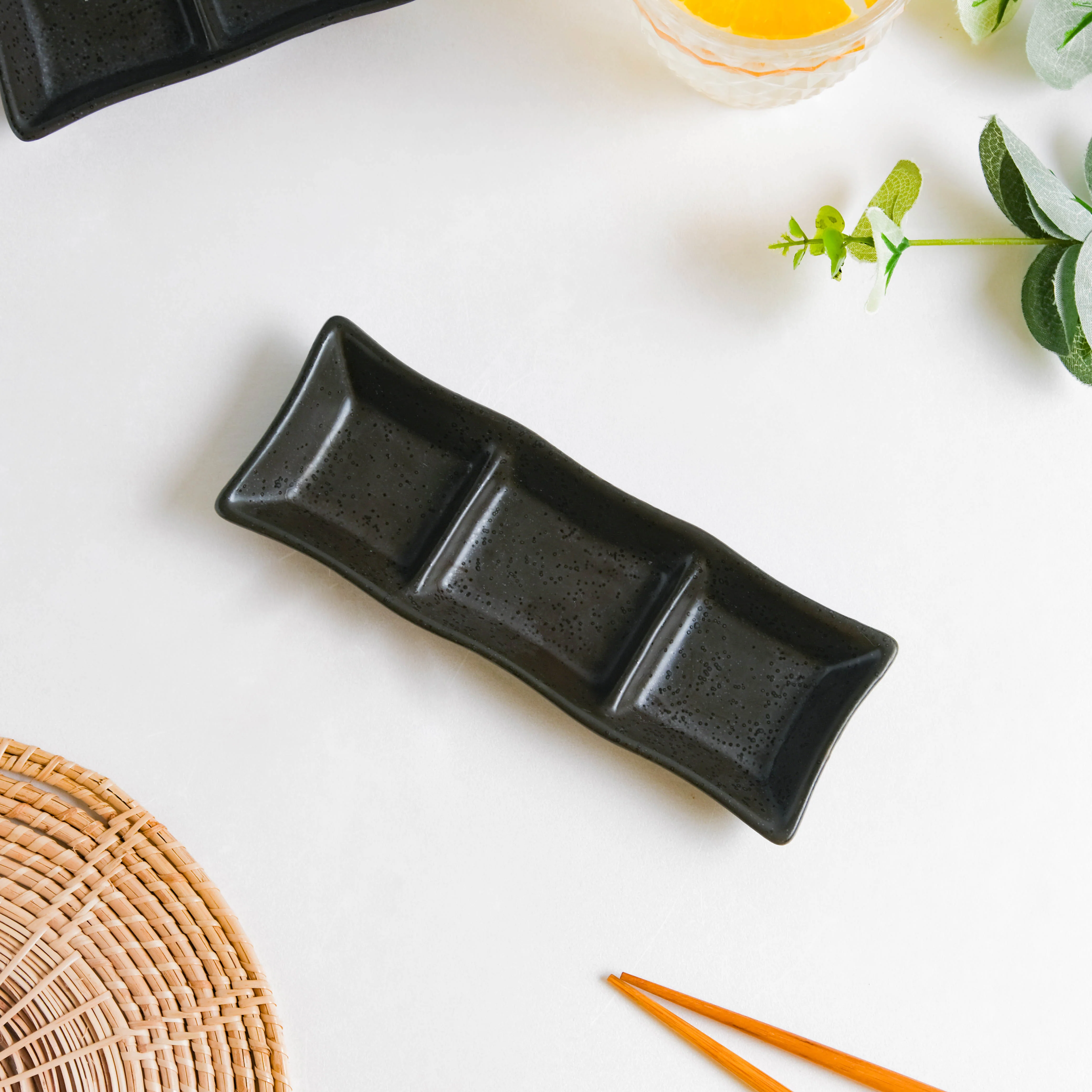 Ebony Black 3 Section Dip Plate - Image 3