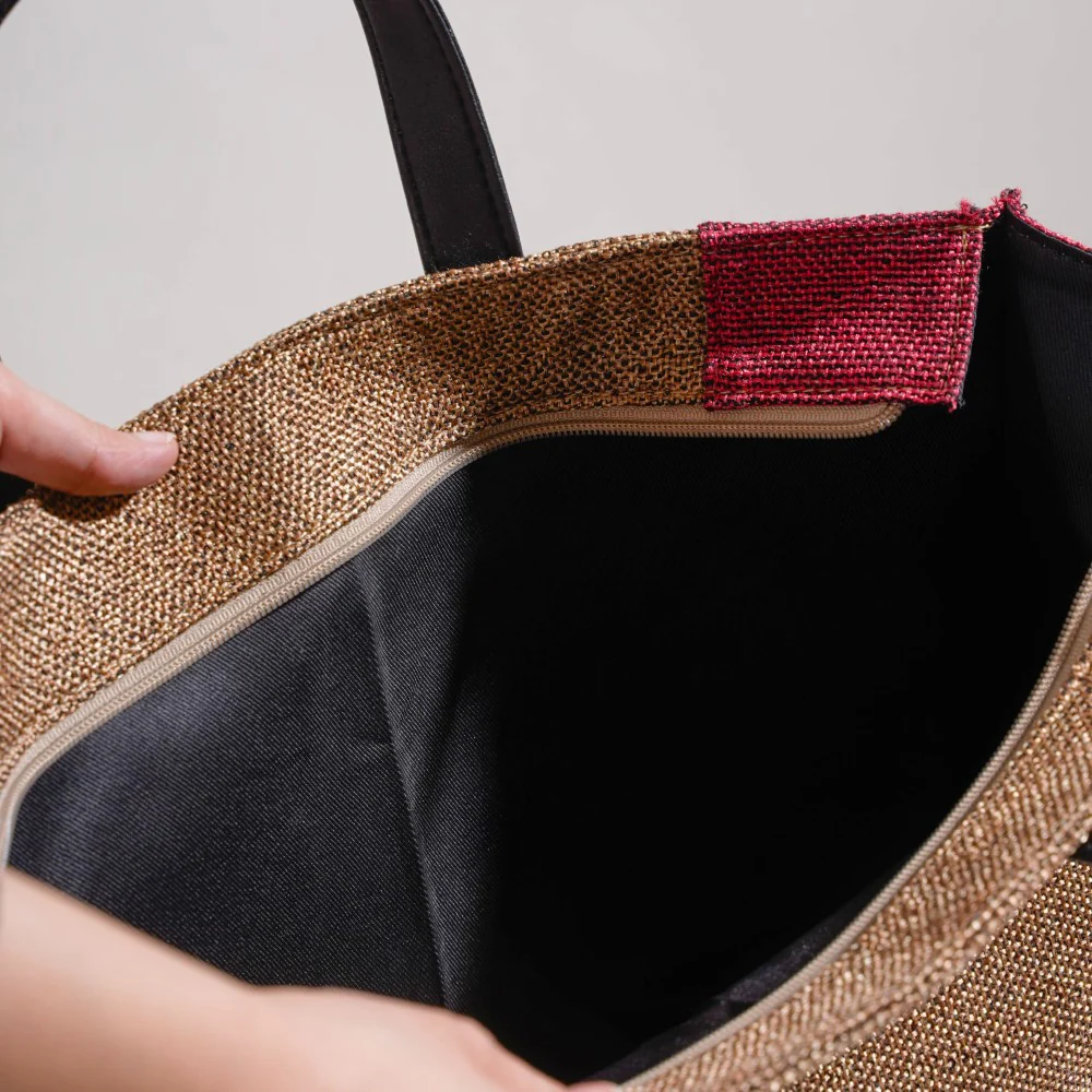 Eco Friendly Jute Lunch Bag Beige And Red 15 x 10 Inch - Image 10