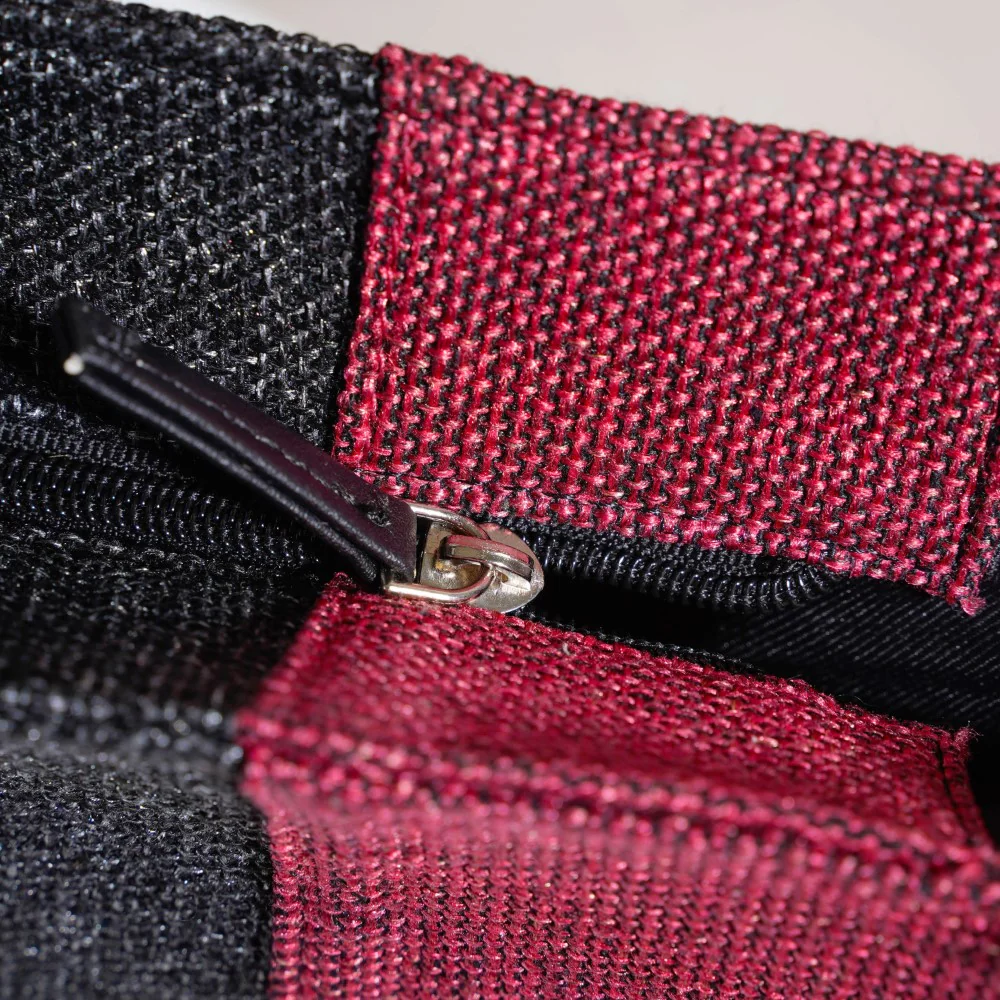 Eco Friendly Jute Lunch Bag Black And Red 15 x 10 Inch - Image 5