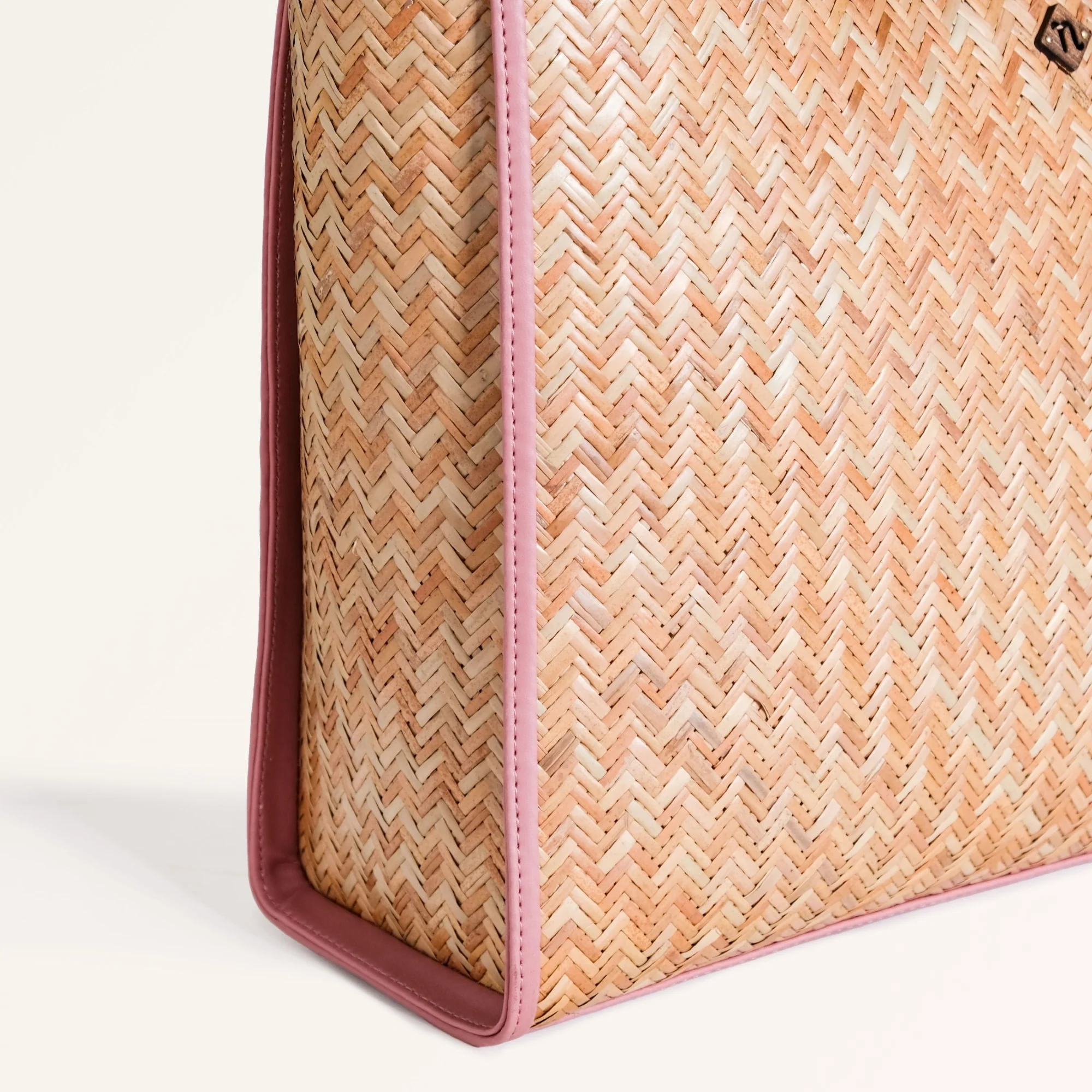 Ecofriendly Handwoven Natural BreezeBag Blush Pink Tote - Image 9