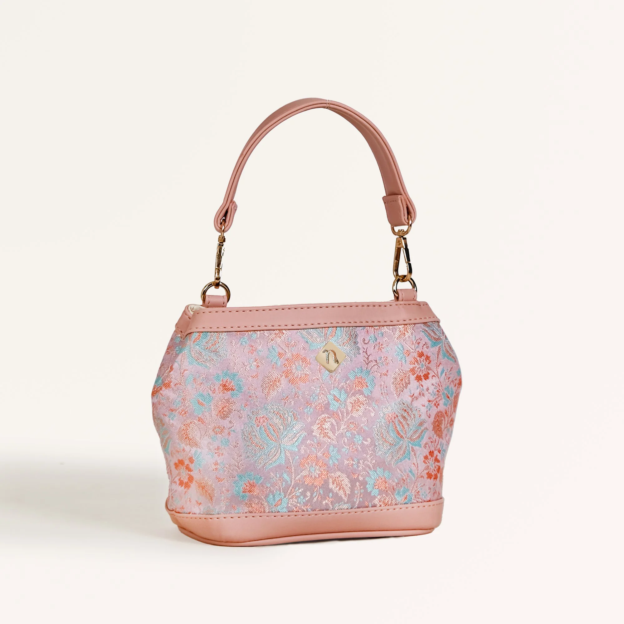 Eden Bucket Bag Pink - Image 2