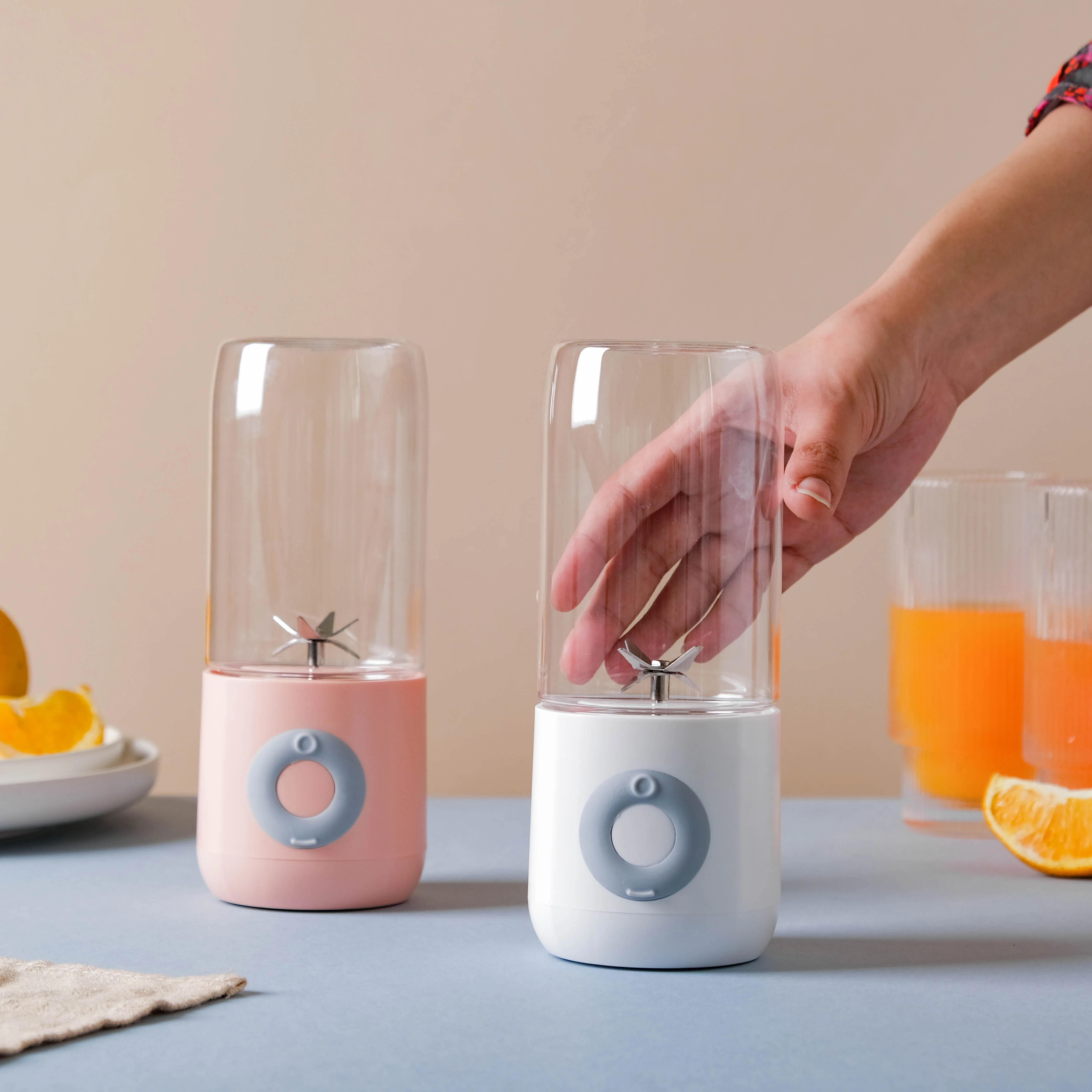 Electric Juicer - Image 2